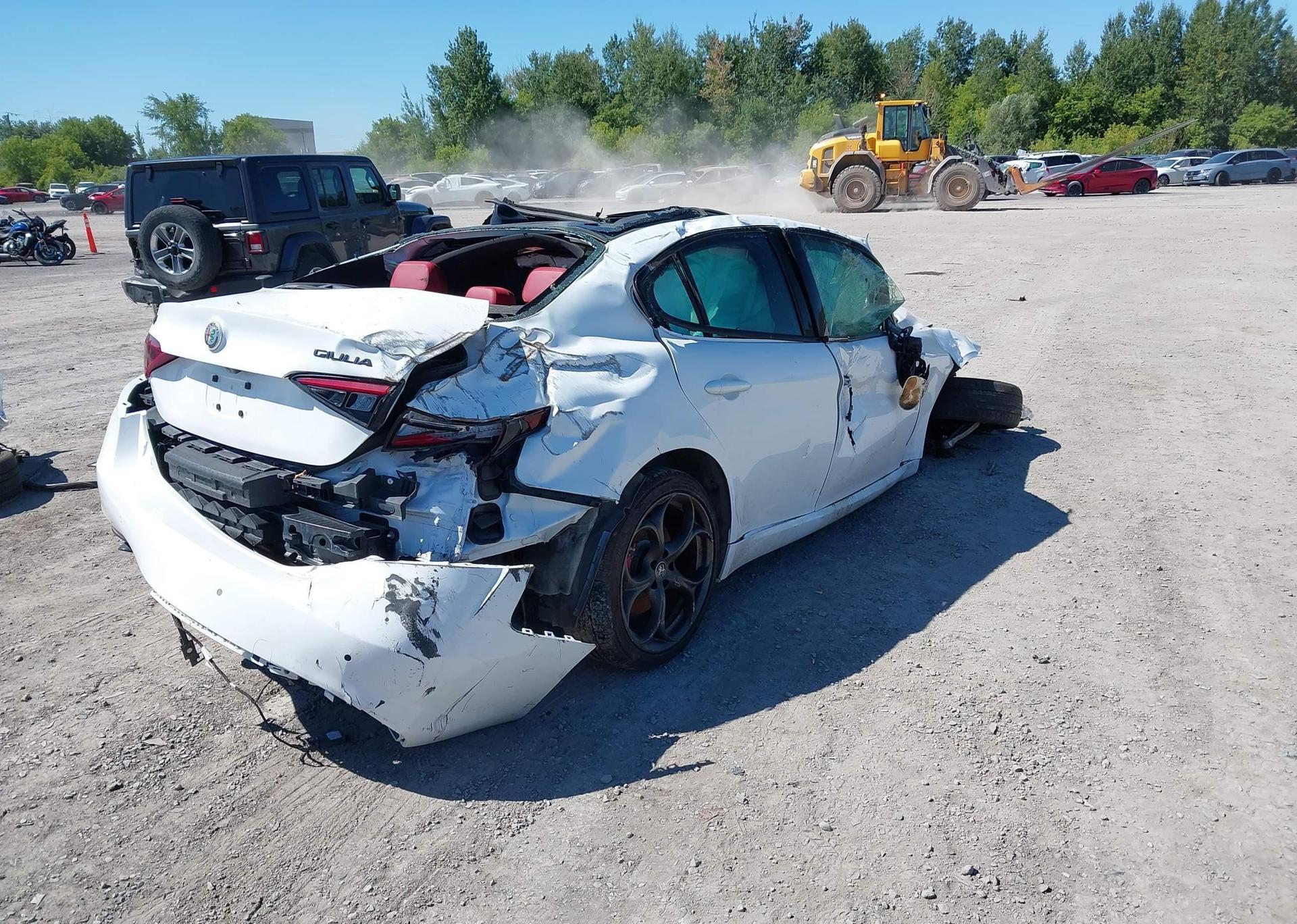 2021 ALFA ROMEO GIULIA TI SPORT AWD