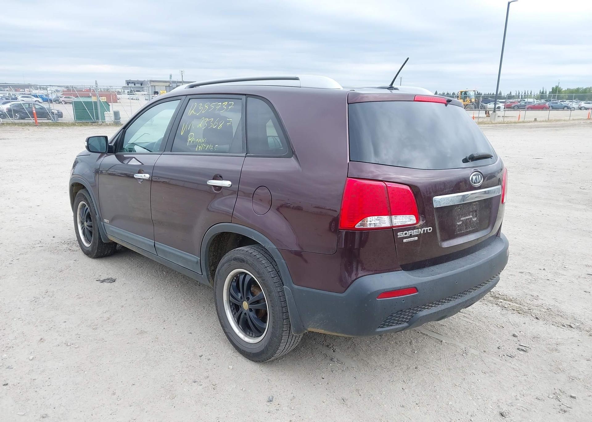 2012 KIA SORENTO LX V6