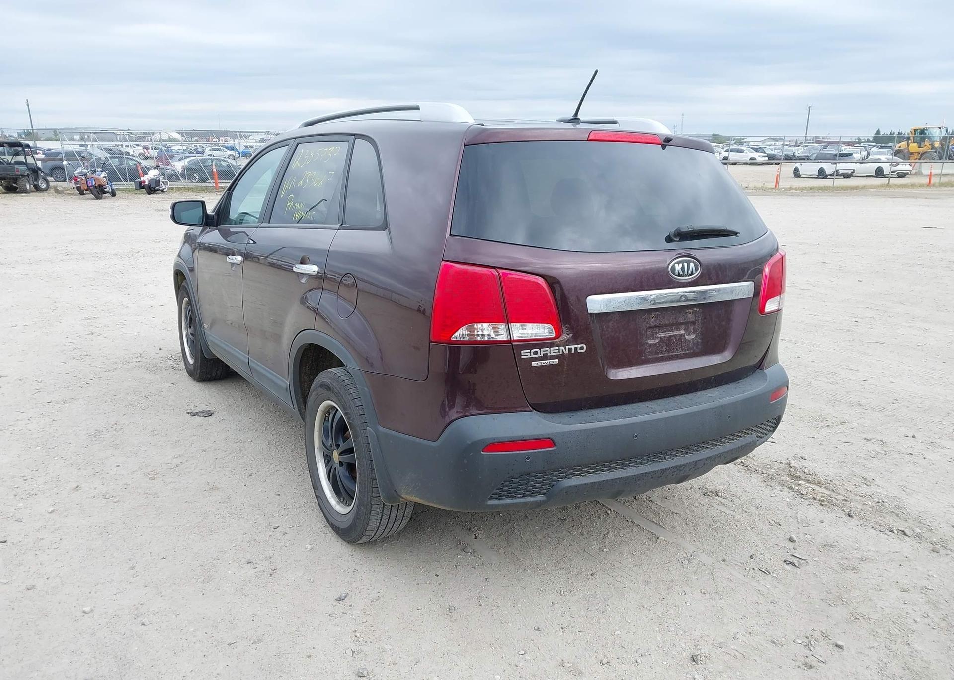 2012 KIA SORENTO LX V6