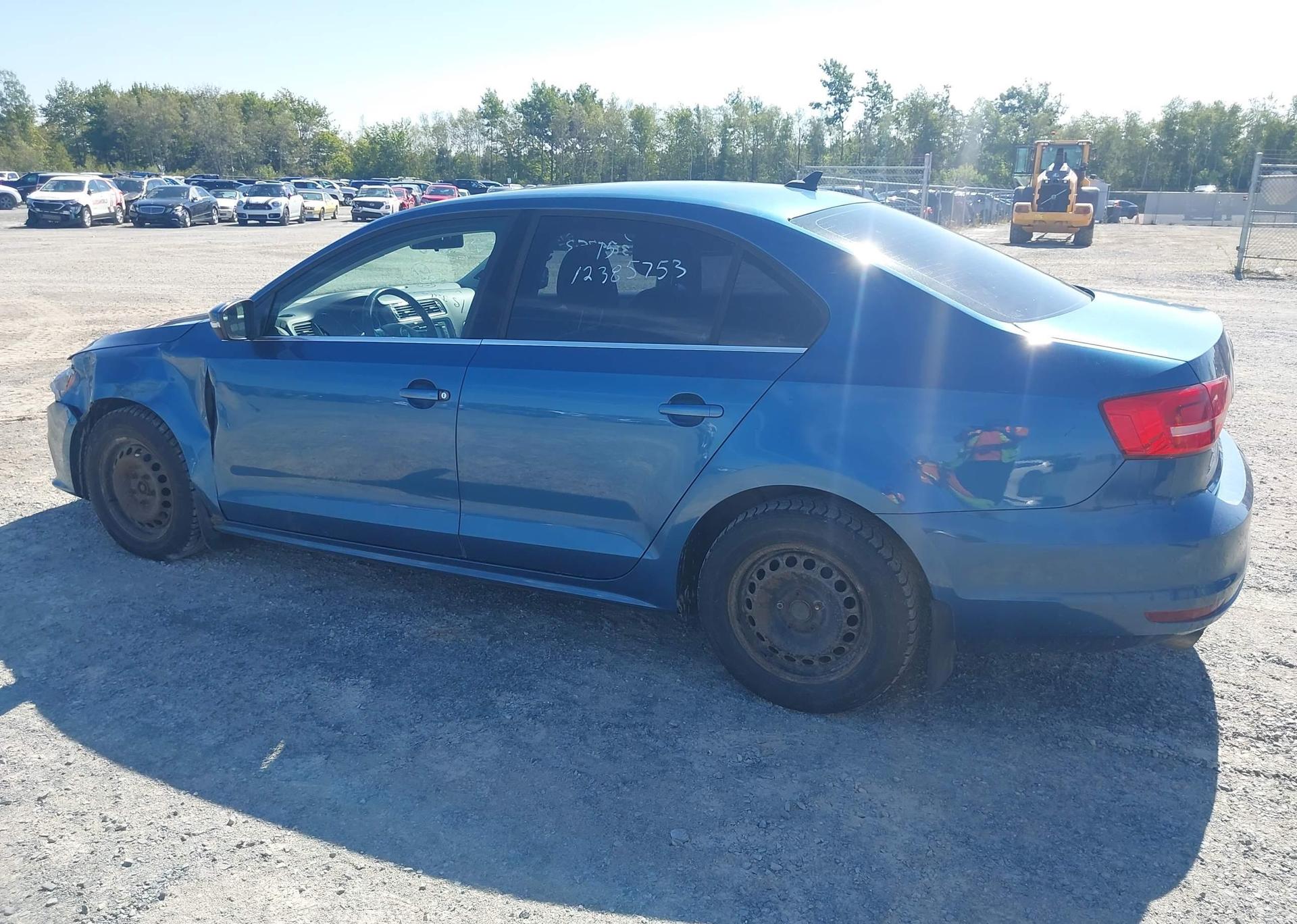 2015 VOLKSWAGEN JETTA SEDAN