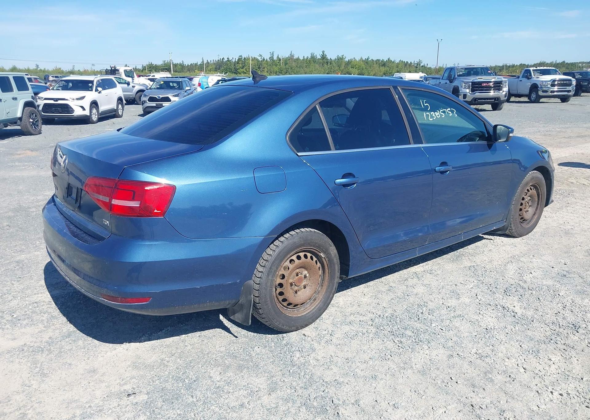 2015 VOLKSWAGEN JETTA SEDAN