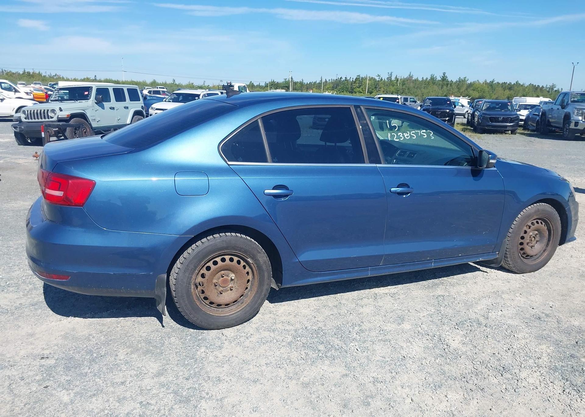 2015 VOLKSWAGEN JETTA SEDAN