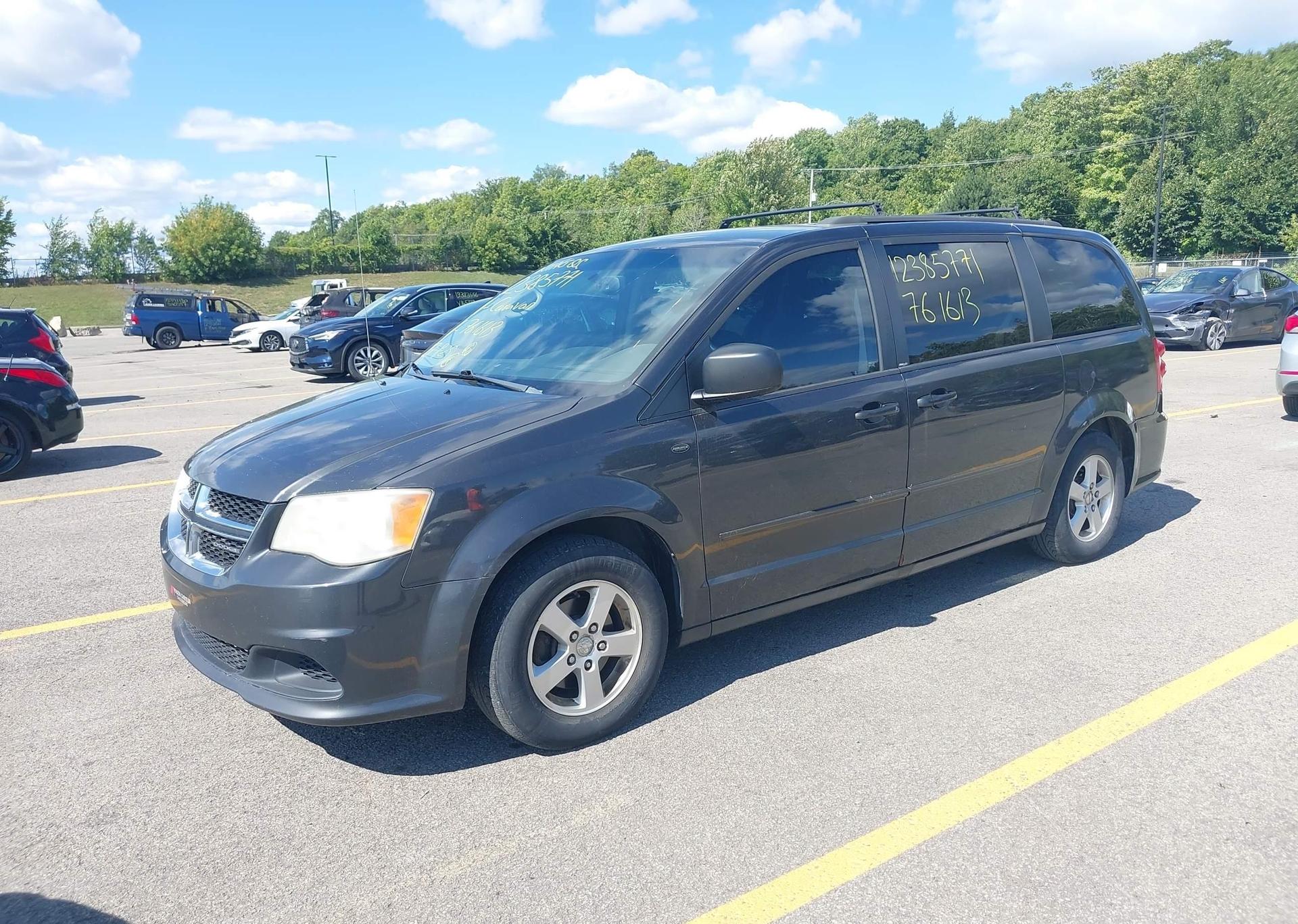 2011 DODGE GRAND CARAVAN
