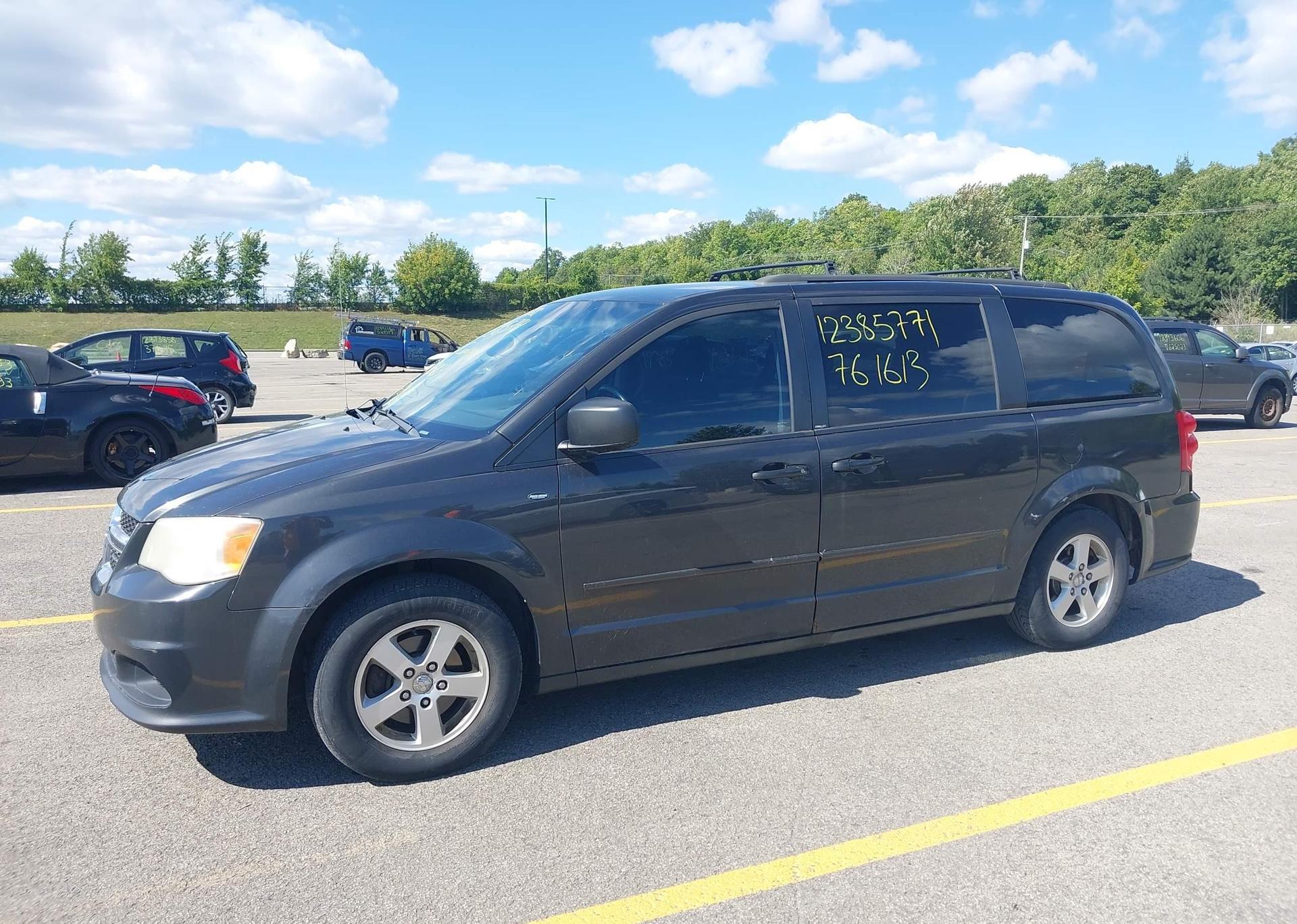 2011 DODGE GRAND CARAVAN