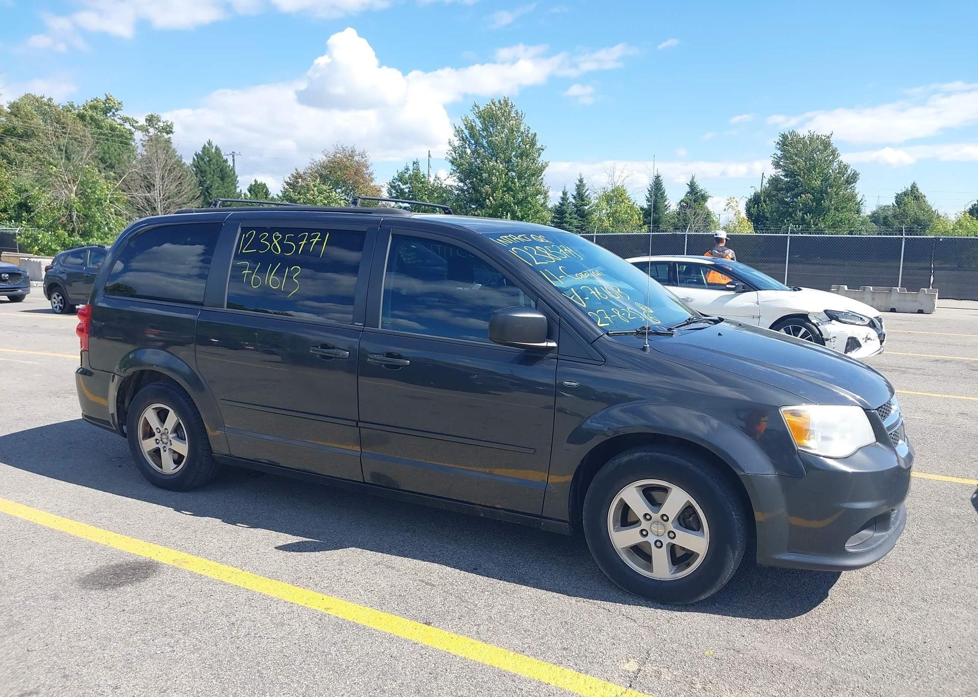 2011 DODGE GRAND CARAVAN