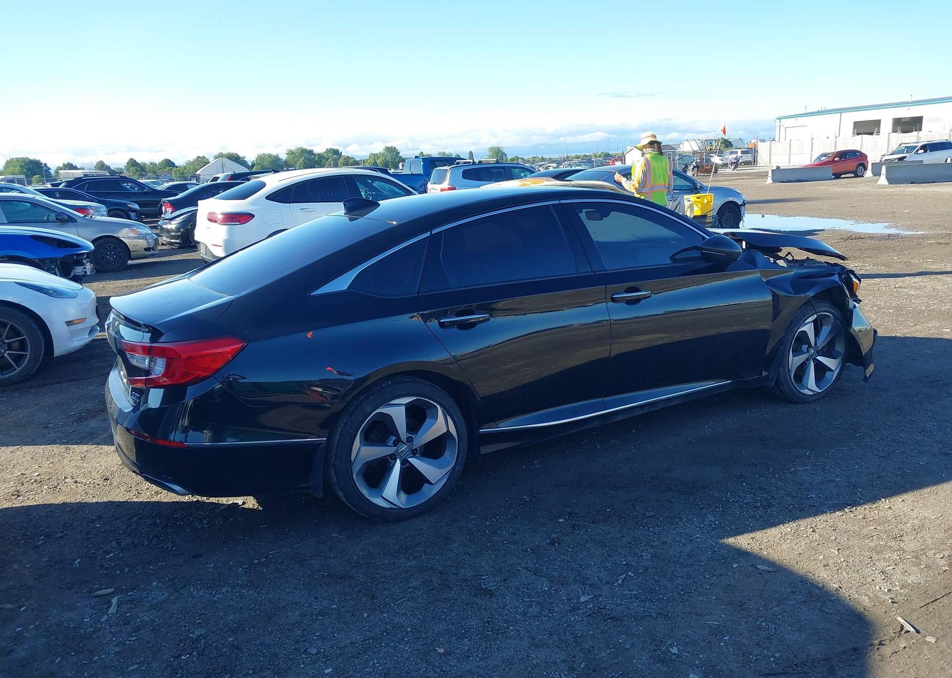 2018 HONDA ACCORD TOURING 2.0T