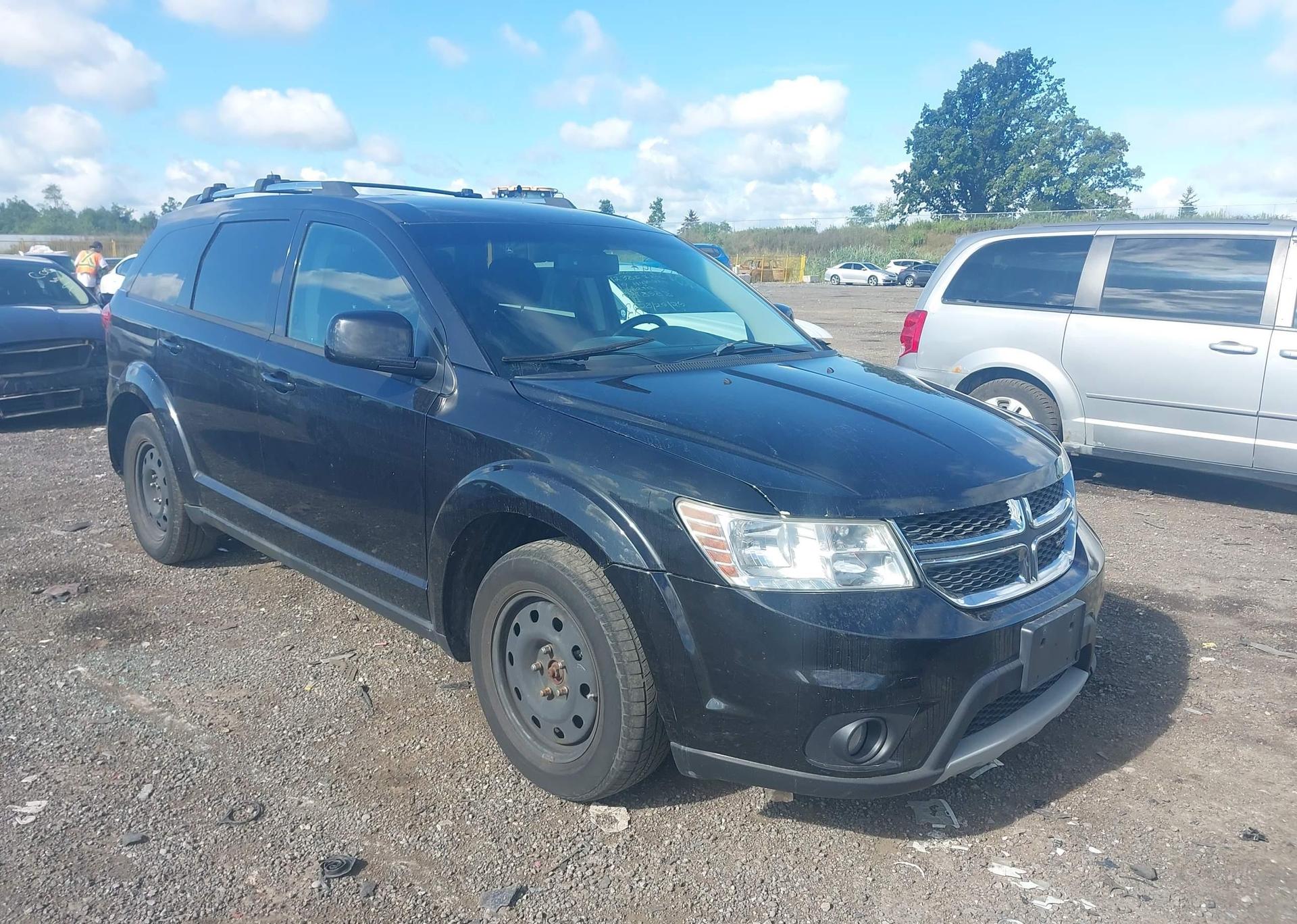 2012 DODGE JOURNEY SXT   CREW