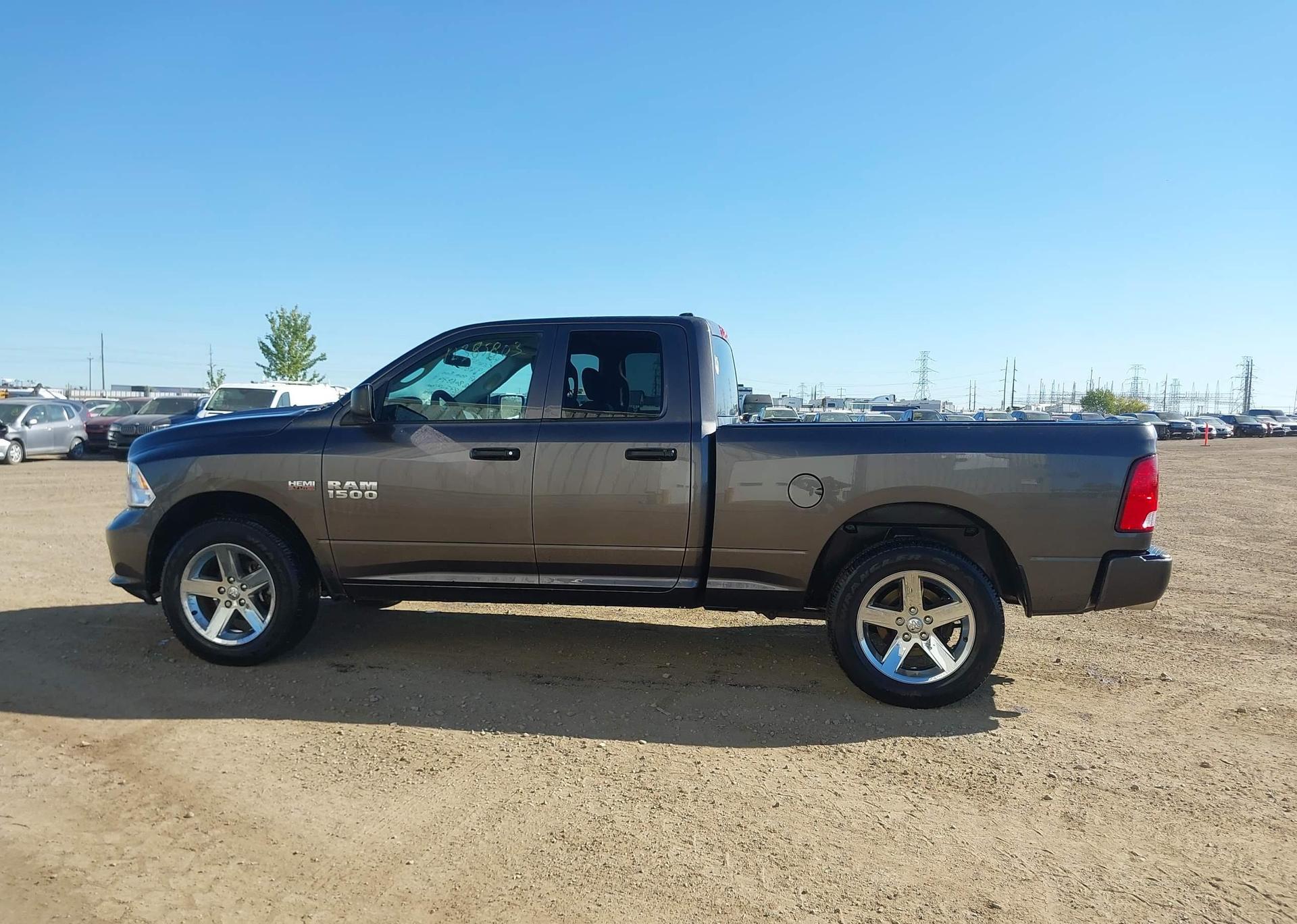 2017 RAM 1500 ST