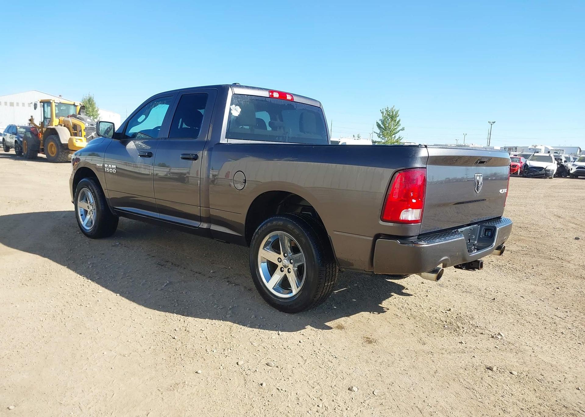 2017 RAM 1500 ST