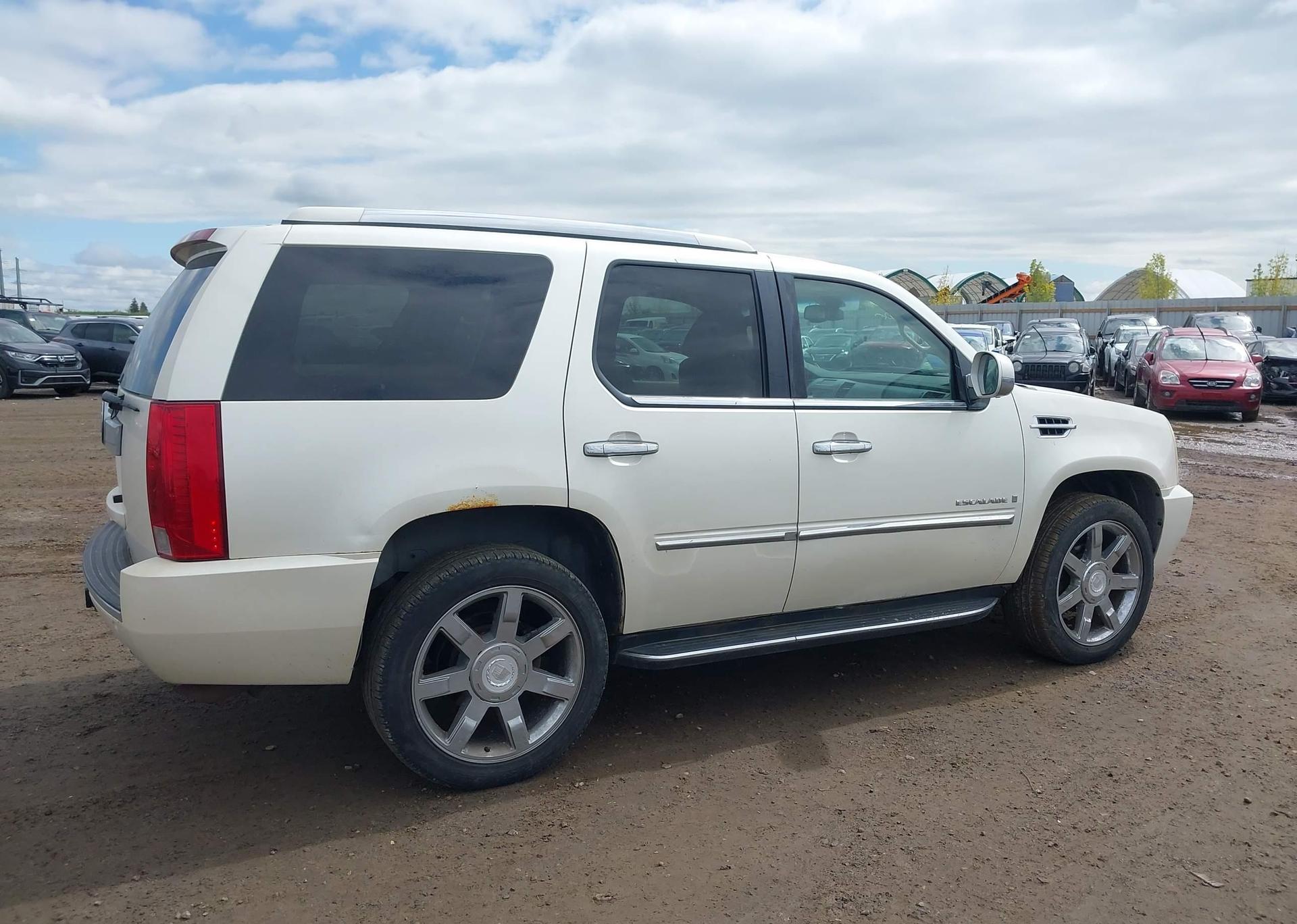 2007 CADILLAC ESCALADE LUXURY