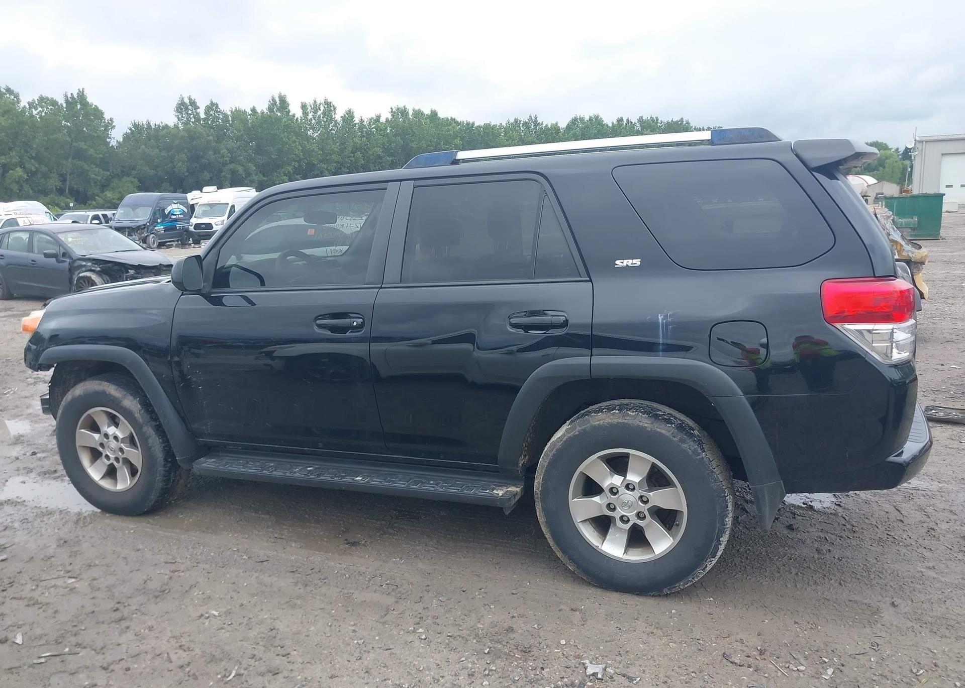2012 TOYOTA 4RUNNER SR5 V6