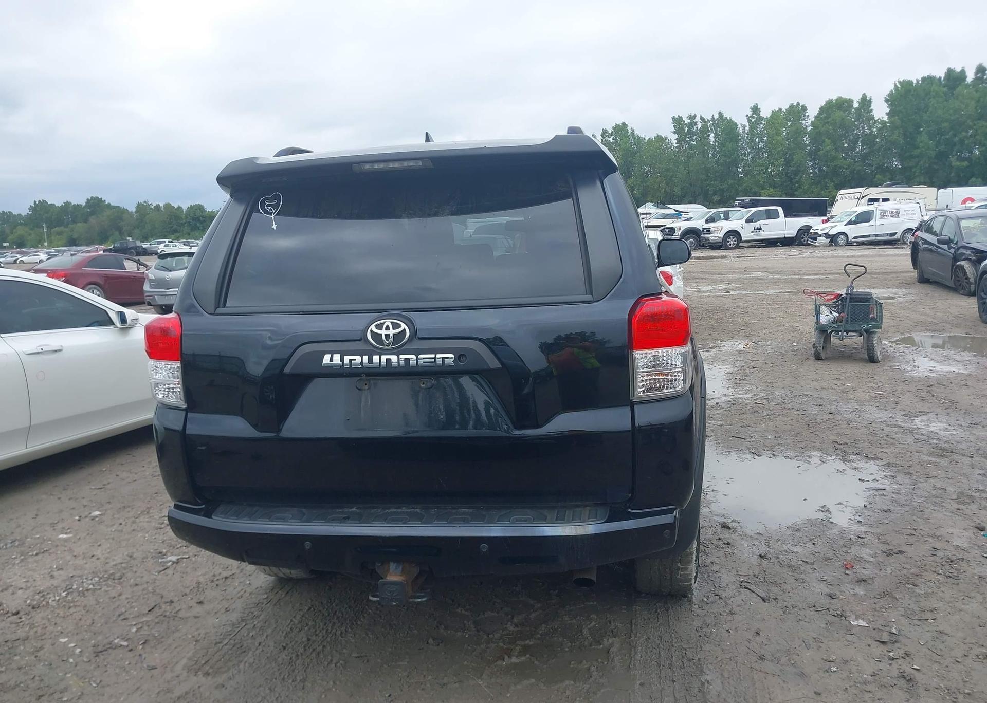 2012 TOYOTA 4RUNNER SR5 V6