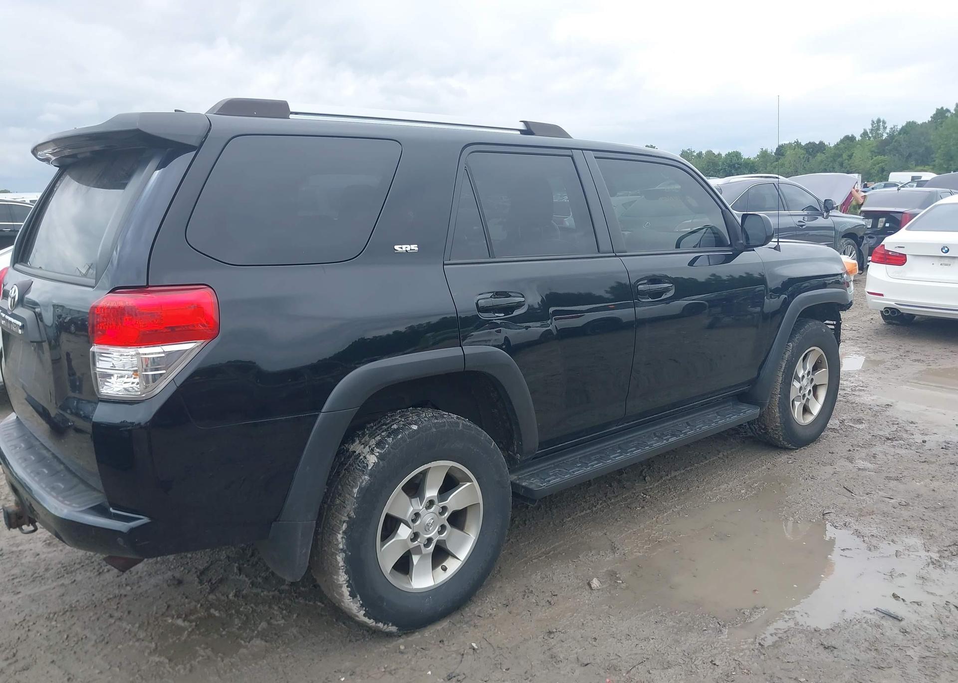 2012 TOYOTA 4RUNNER SR5 V6
