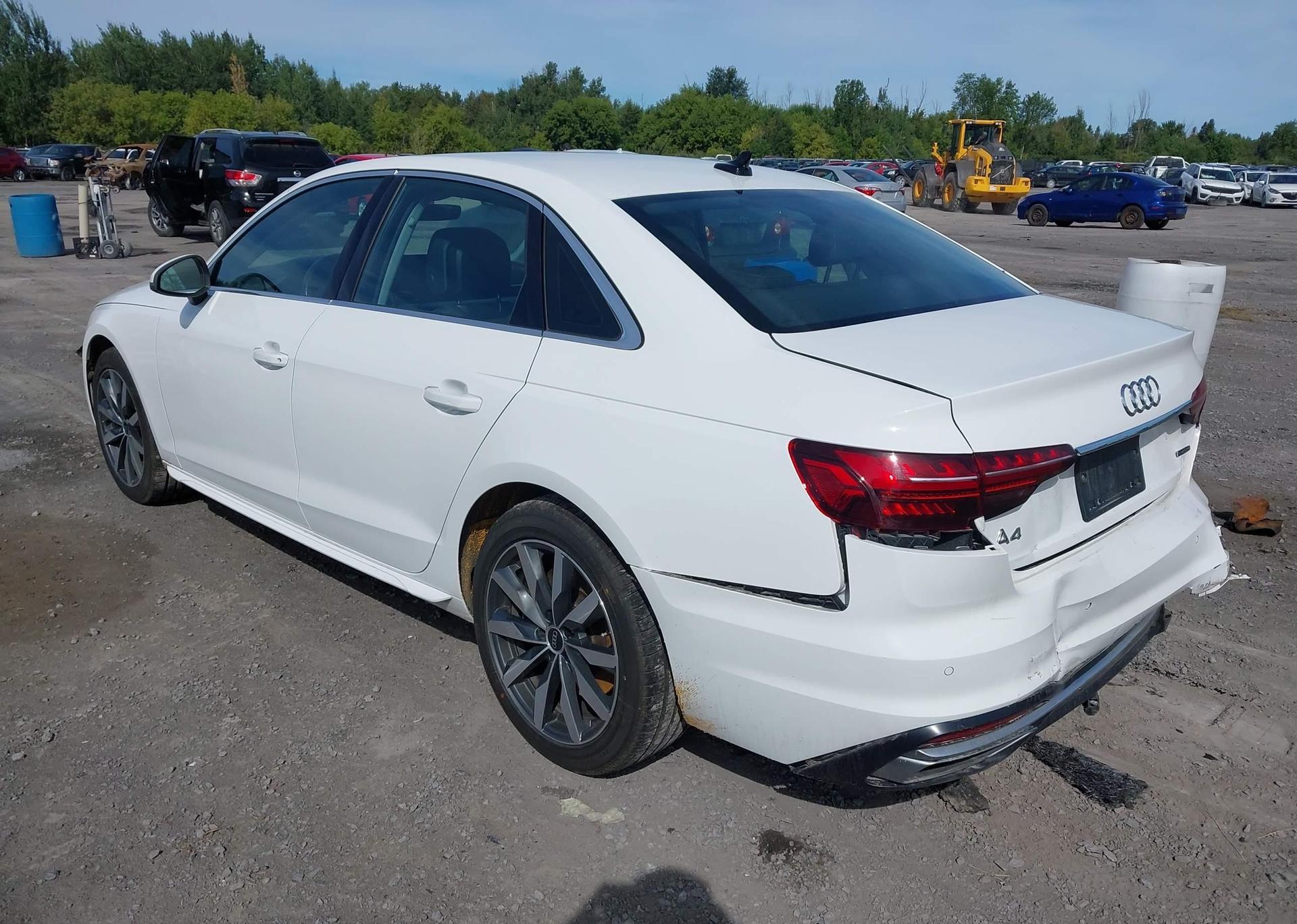 2023 AUDI A4 KOMFORT 45