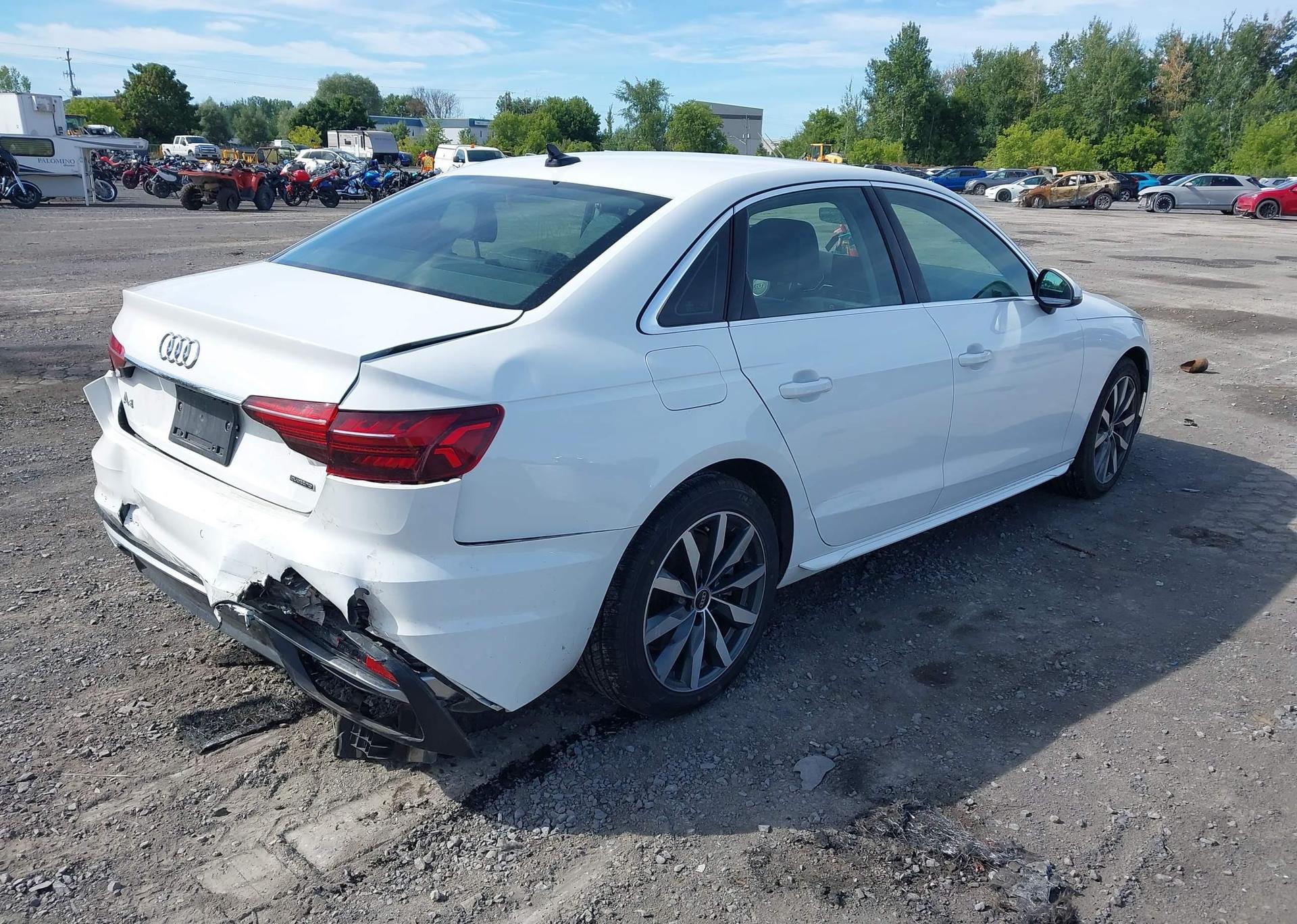 2023 AUDI A4 KOMFORT 45
