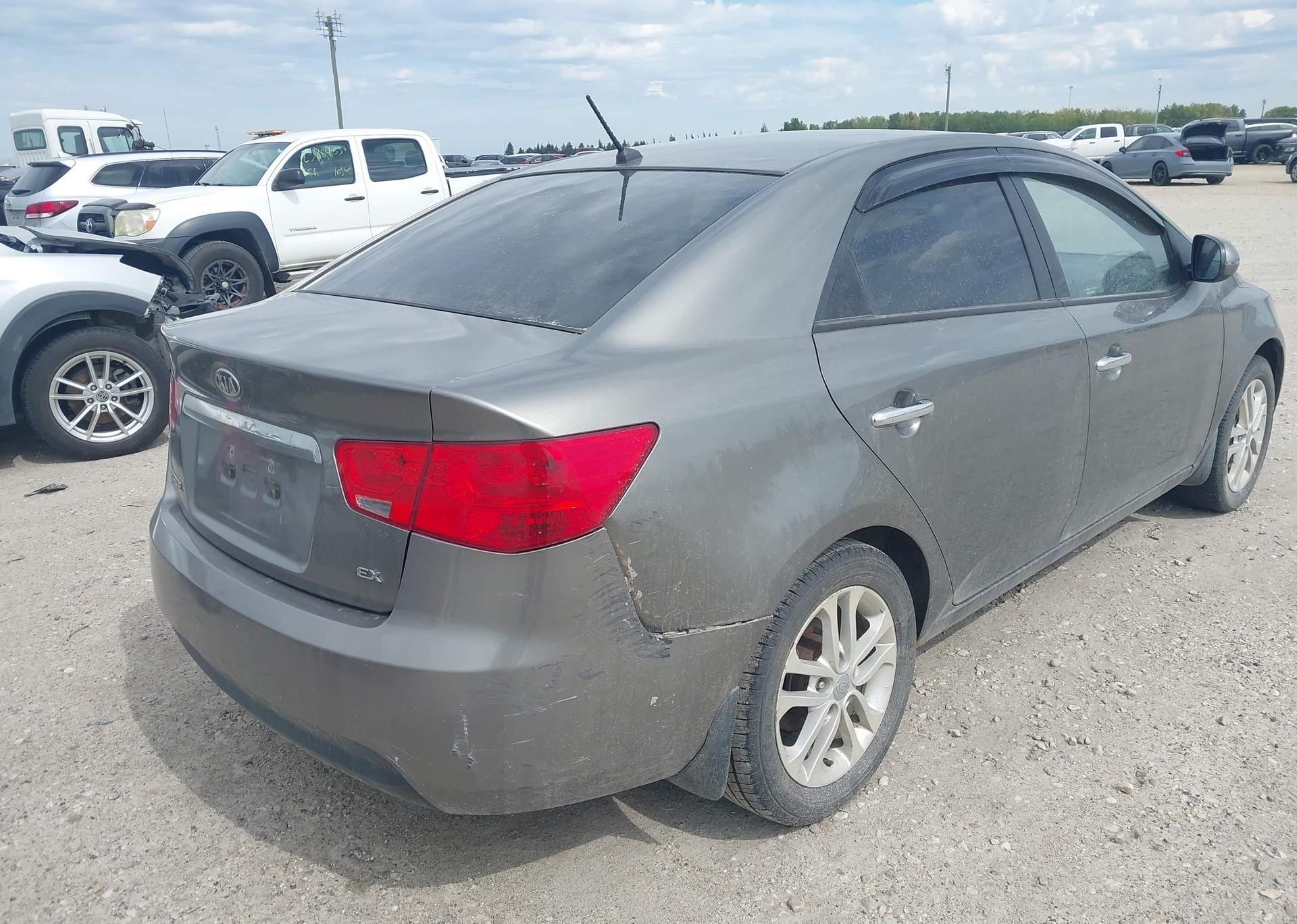 2011 KIA FORTE EX