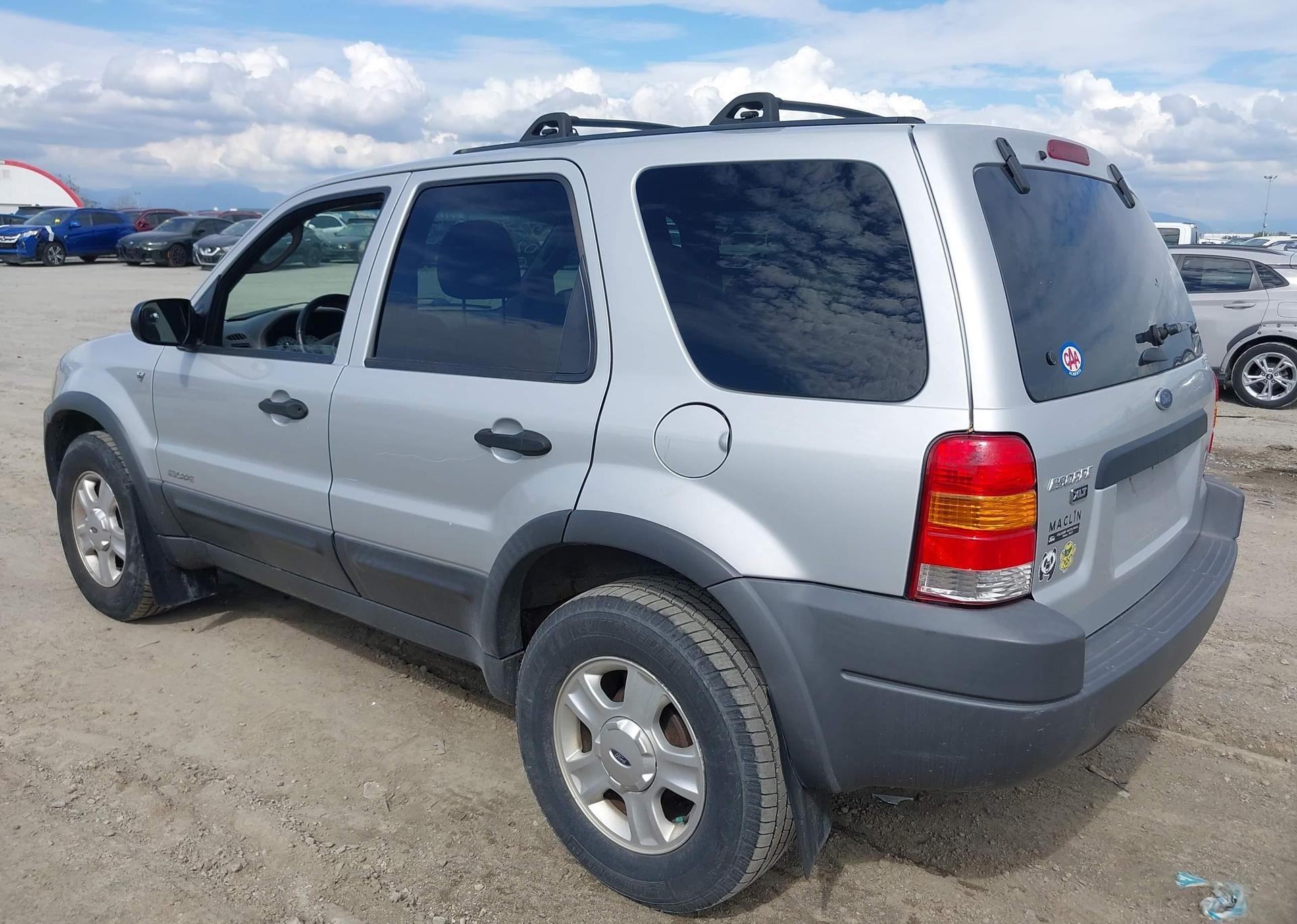 2002 FORD ESCAPE XLT