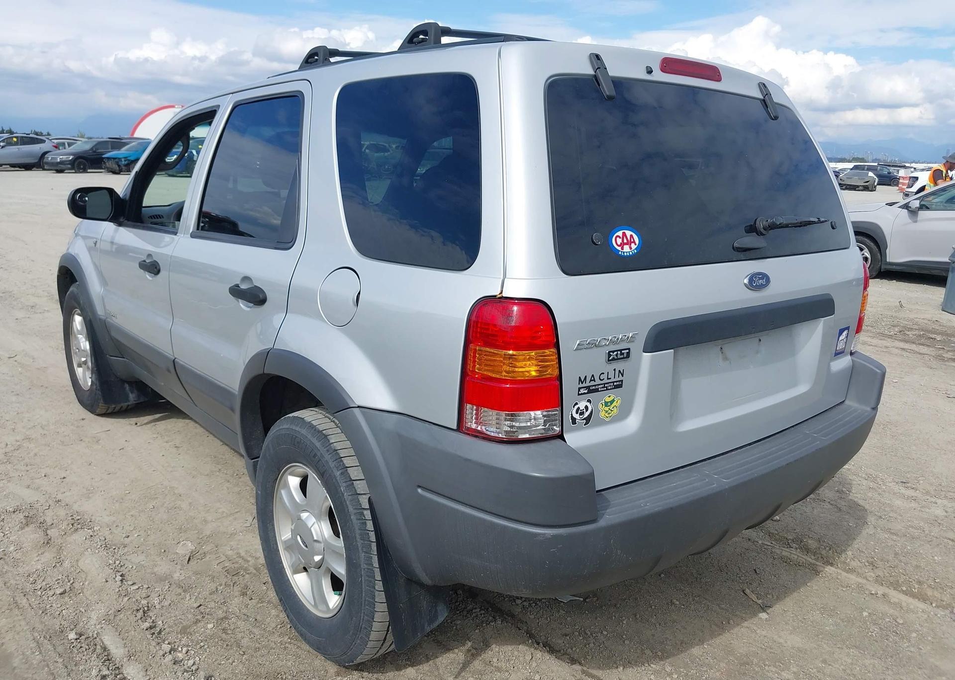 2002 FORD ESCAPE XLT