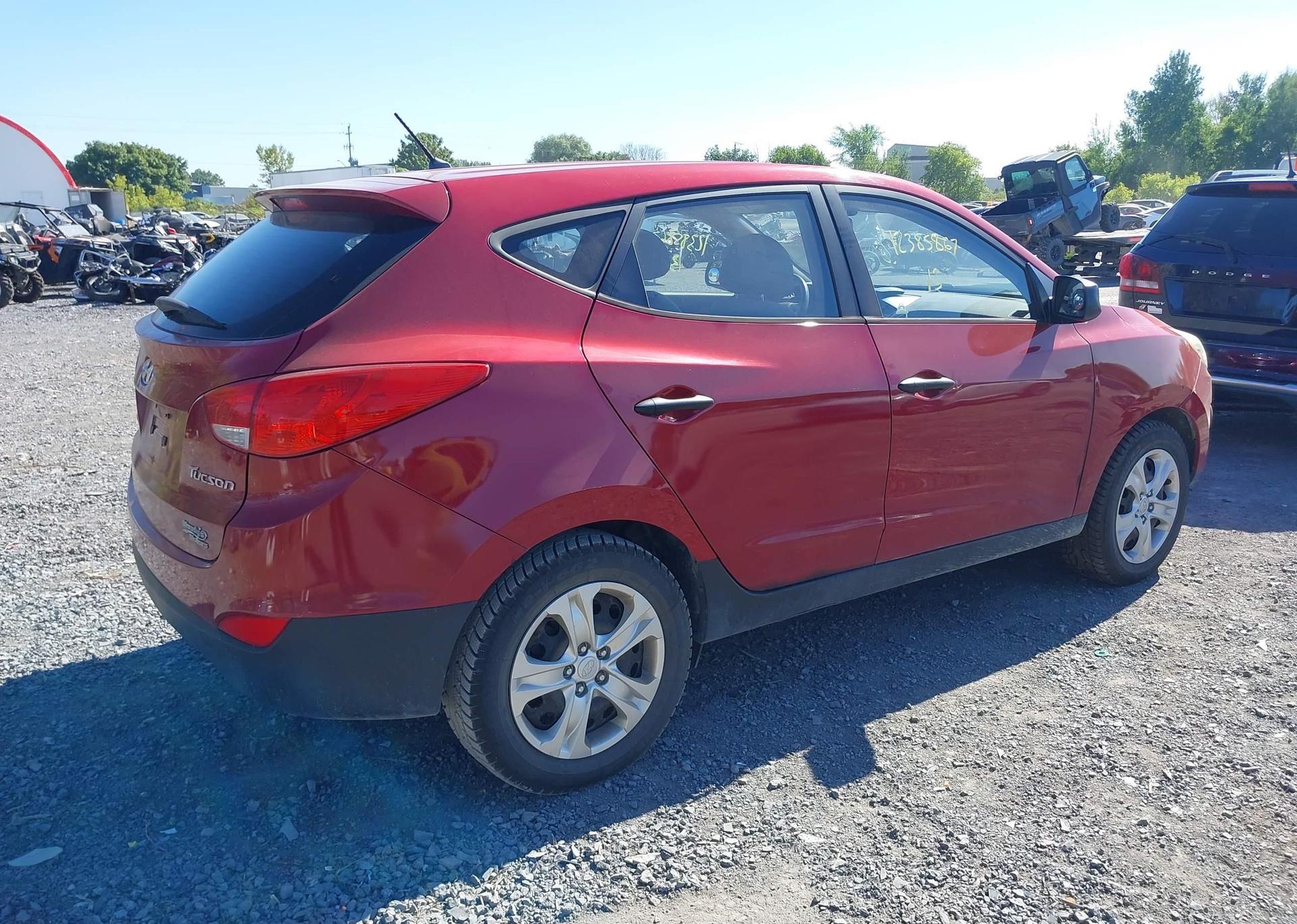 2013 HYUNDAI TUCSON GL
