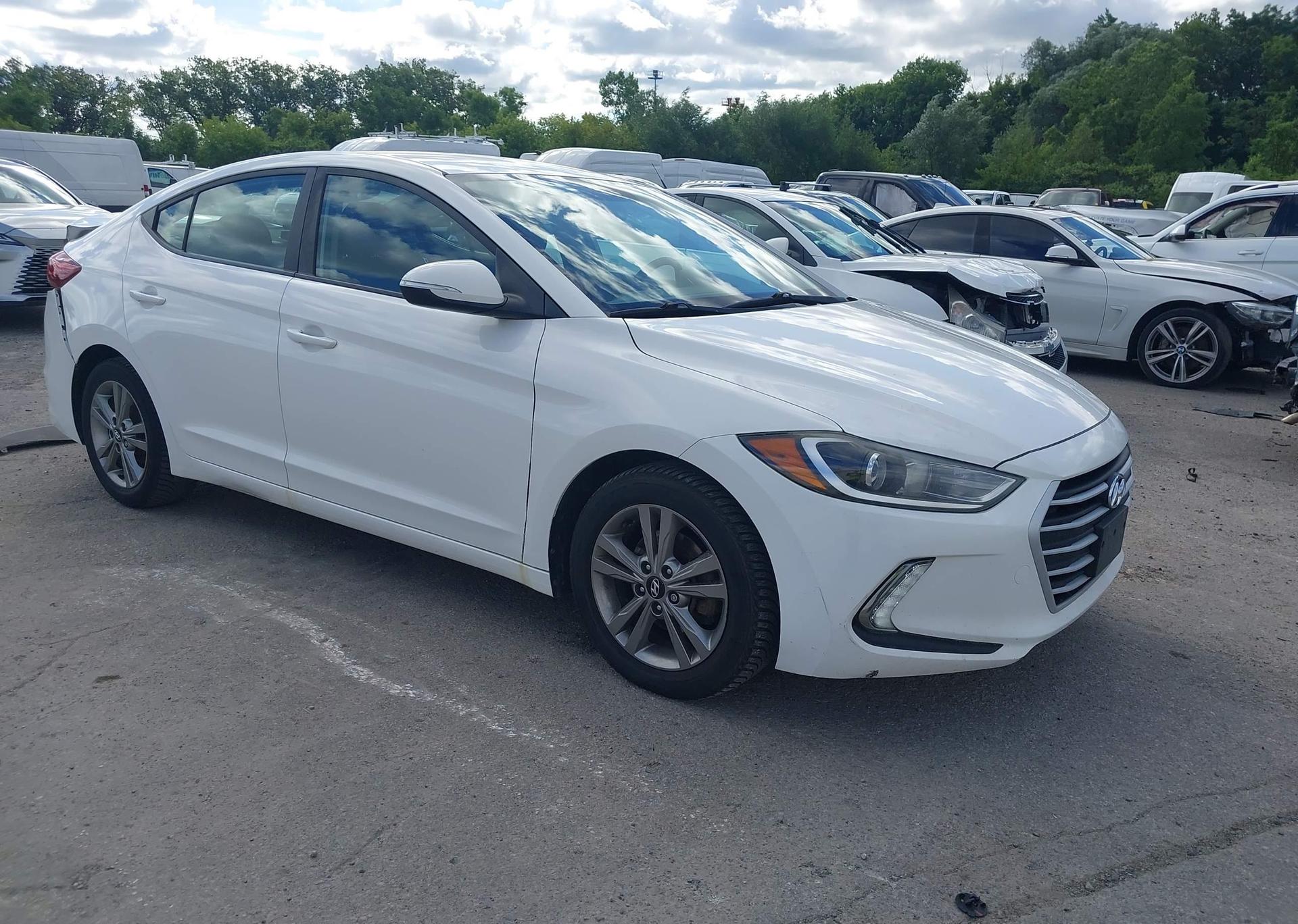 2017 HYUNDAI ELANTRA SE