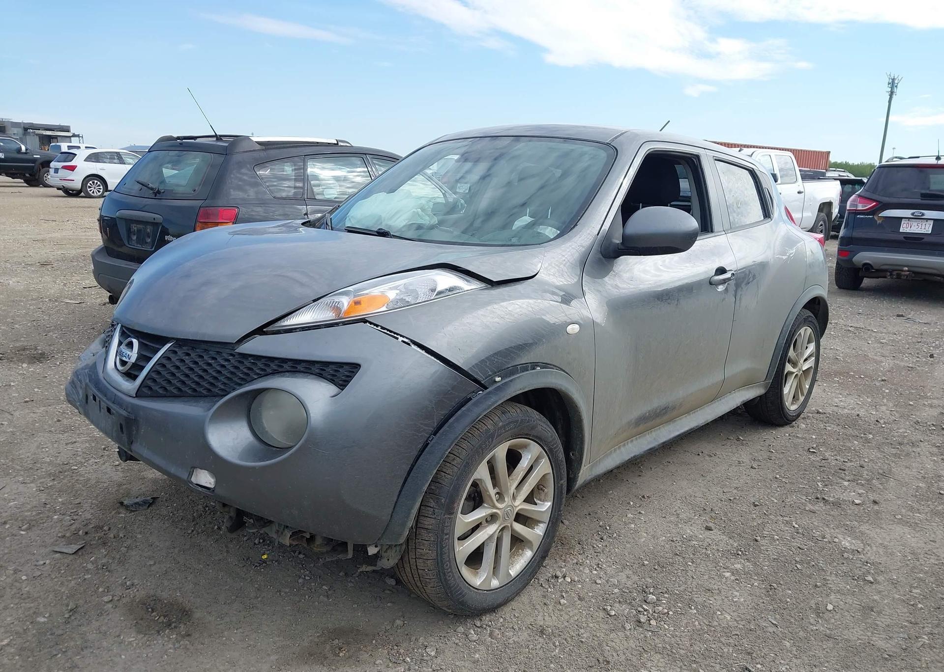 2012 NISSAN JUKE S