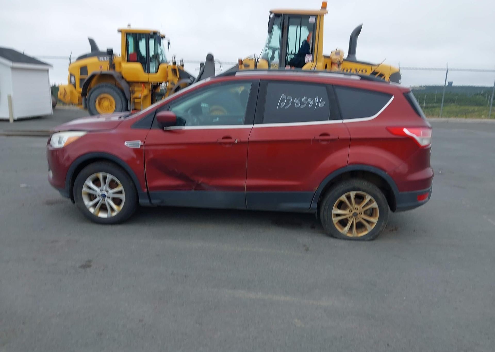 2014 FORD ESCAPE SE