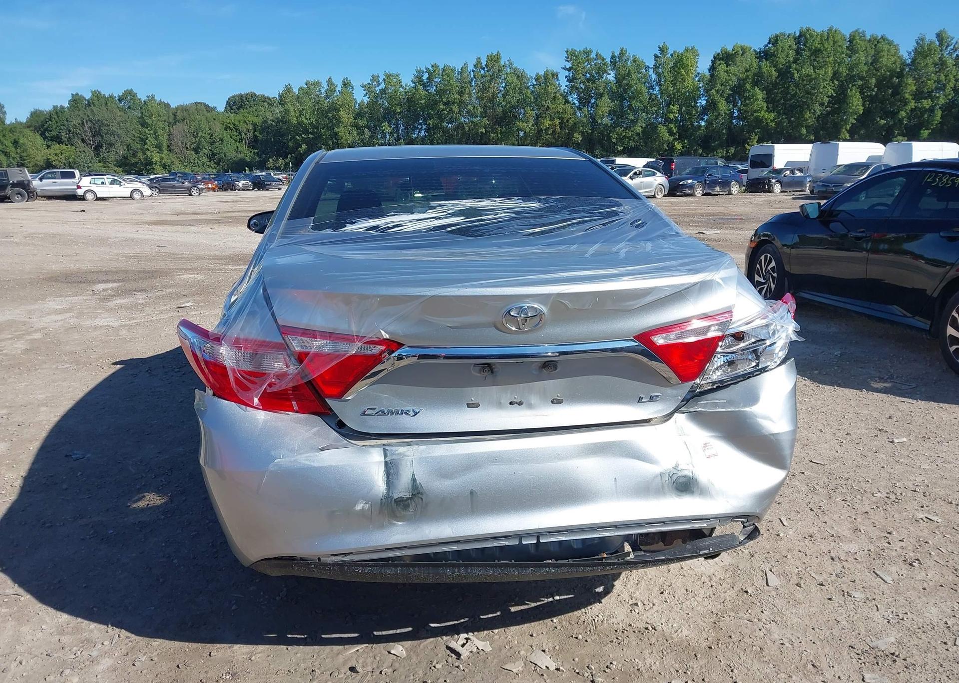 2017 TOYOTA CAMRY