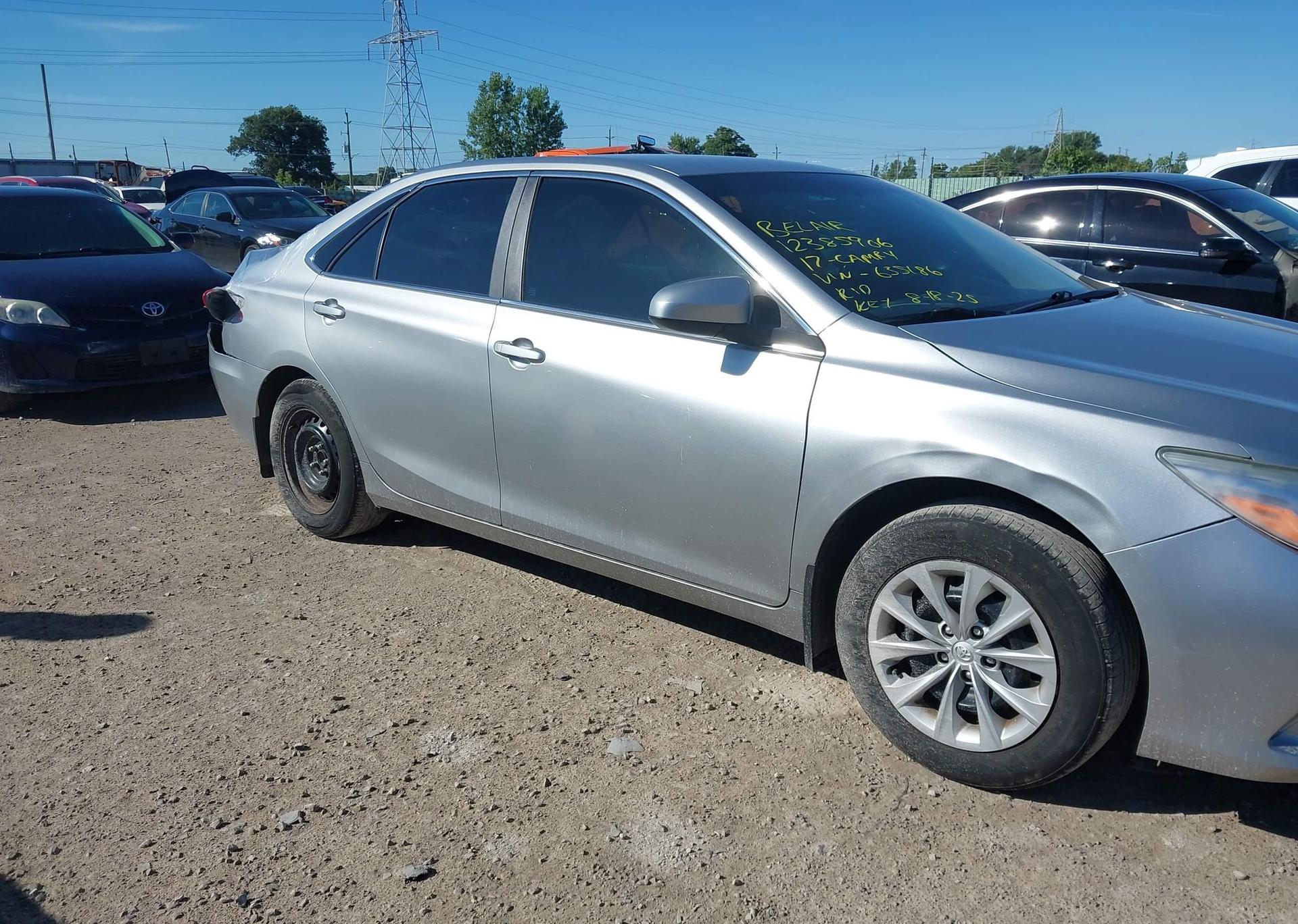 2017 TOYOTA CAMRY