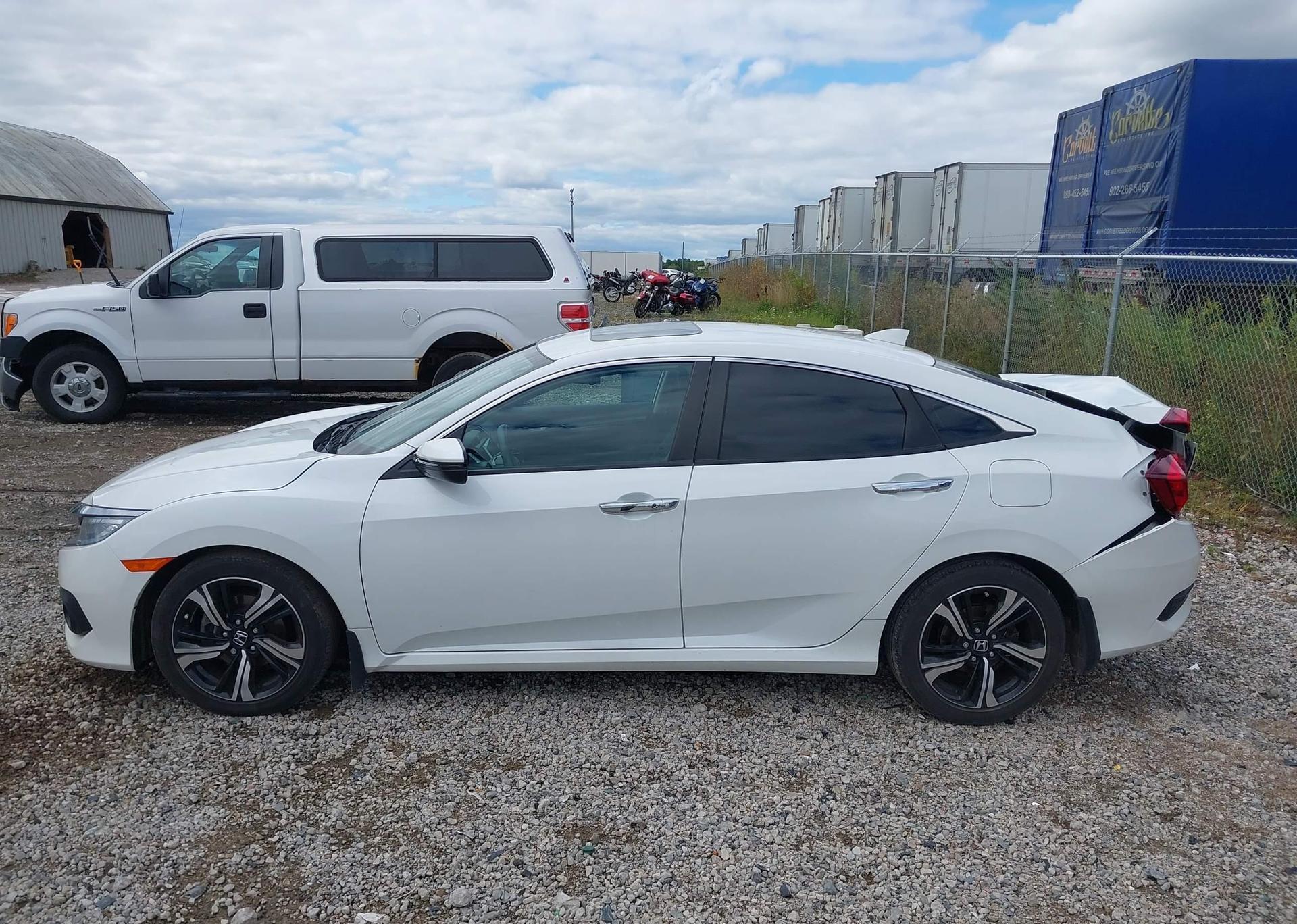 2018 HONDA Civic touring
