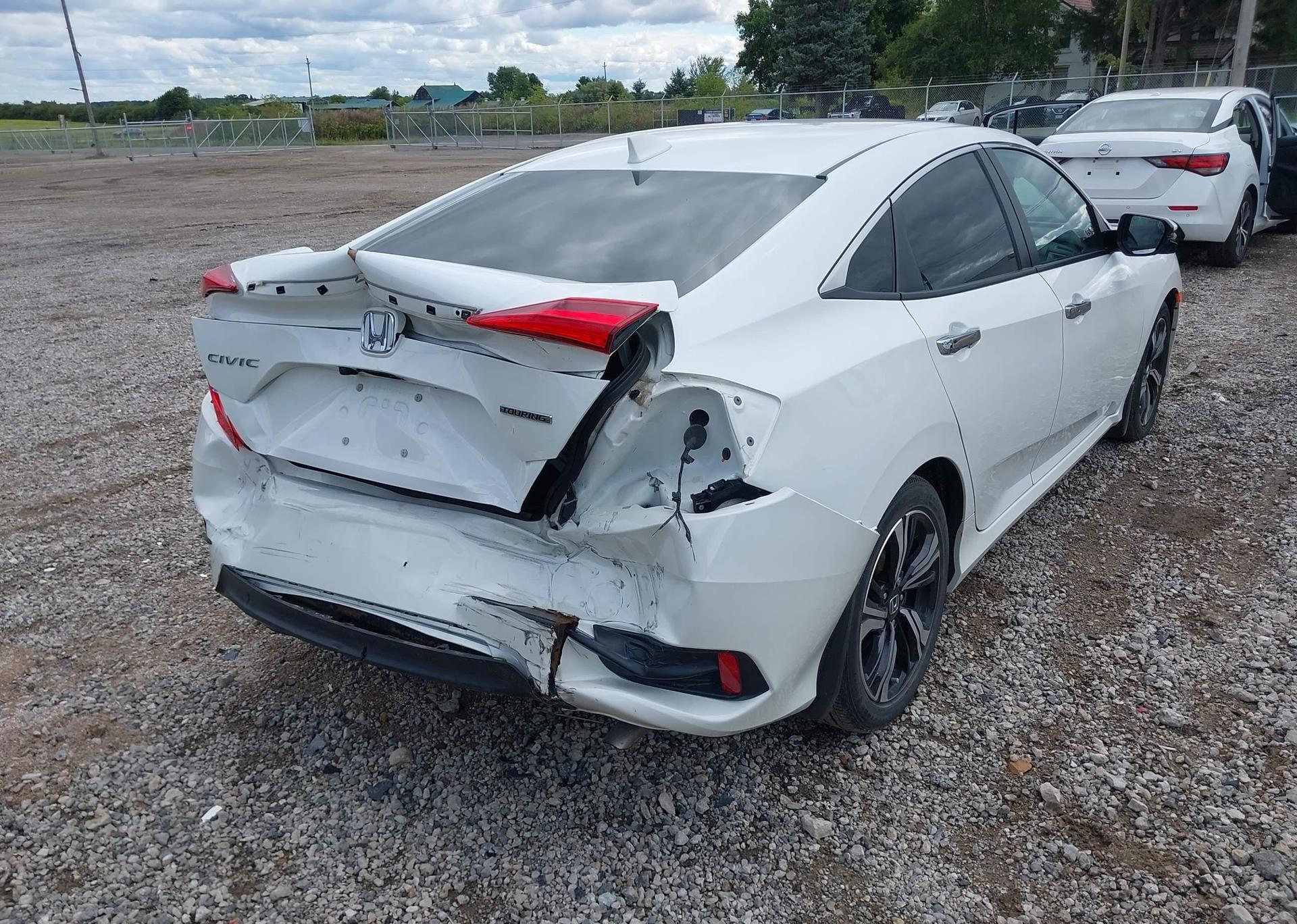 2018 HONDA Civic touring