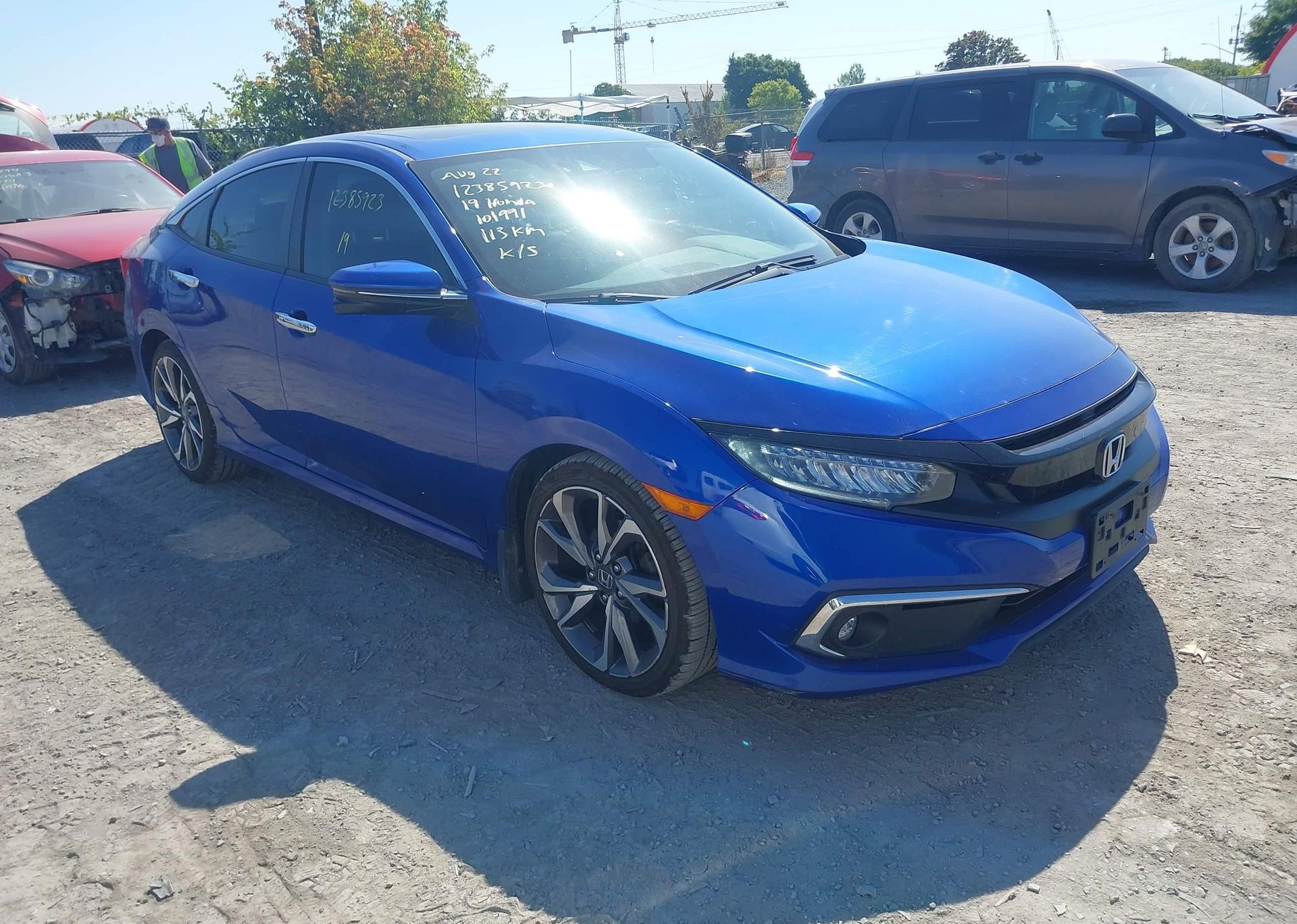 2019 HONDA Civic touring