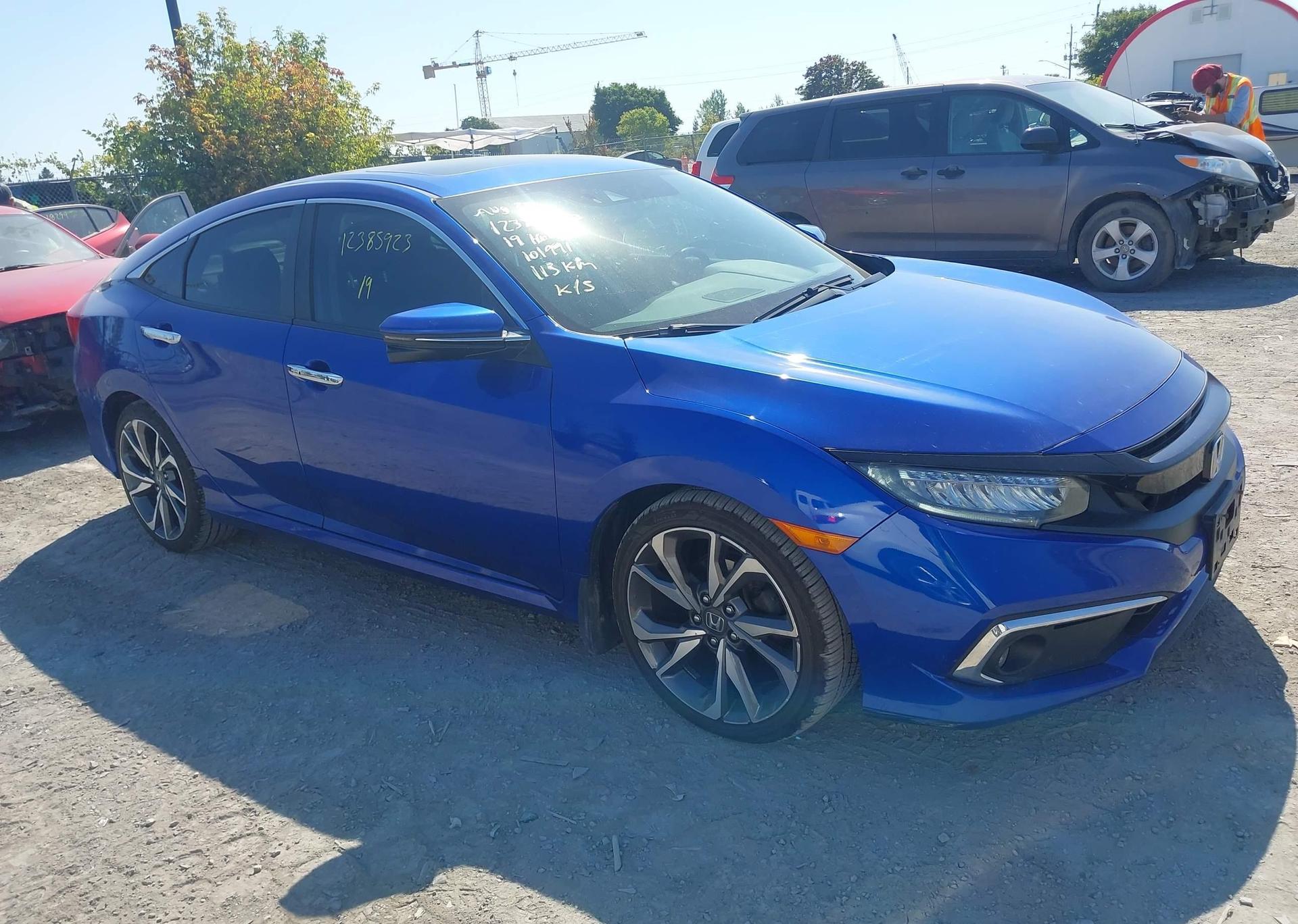 2019 HONDA Civic touring