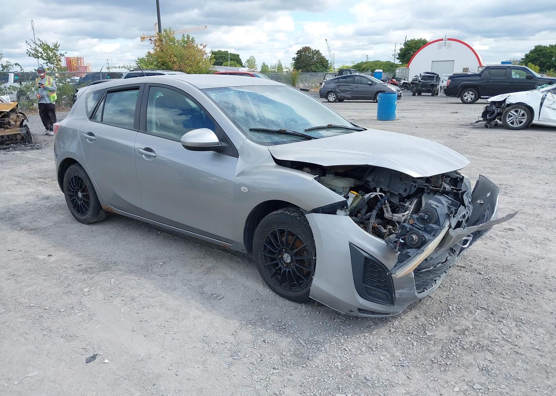 2010 MAZDA 3 I