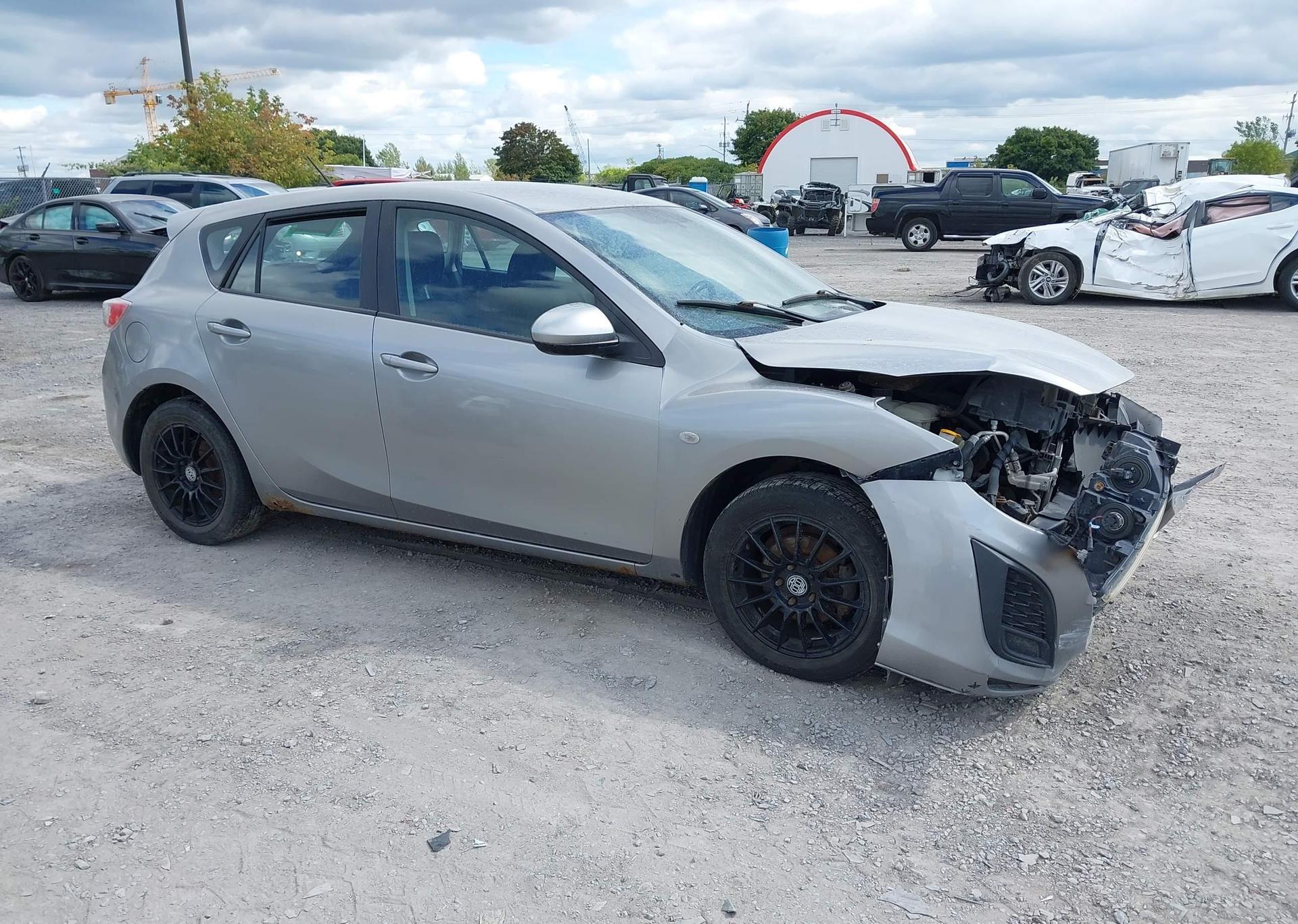 2010 MAZDA 3 I