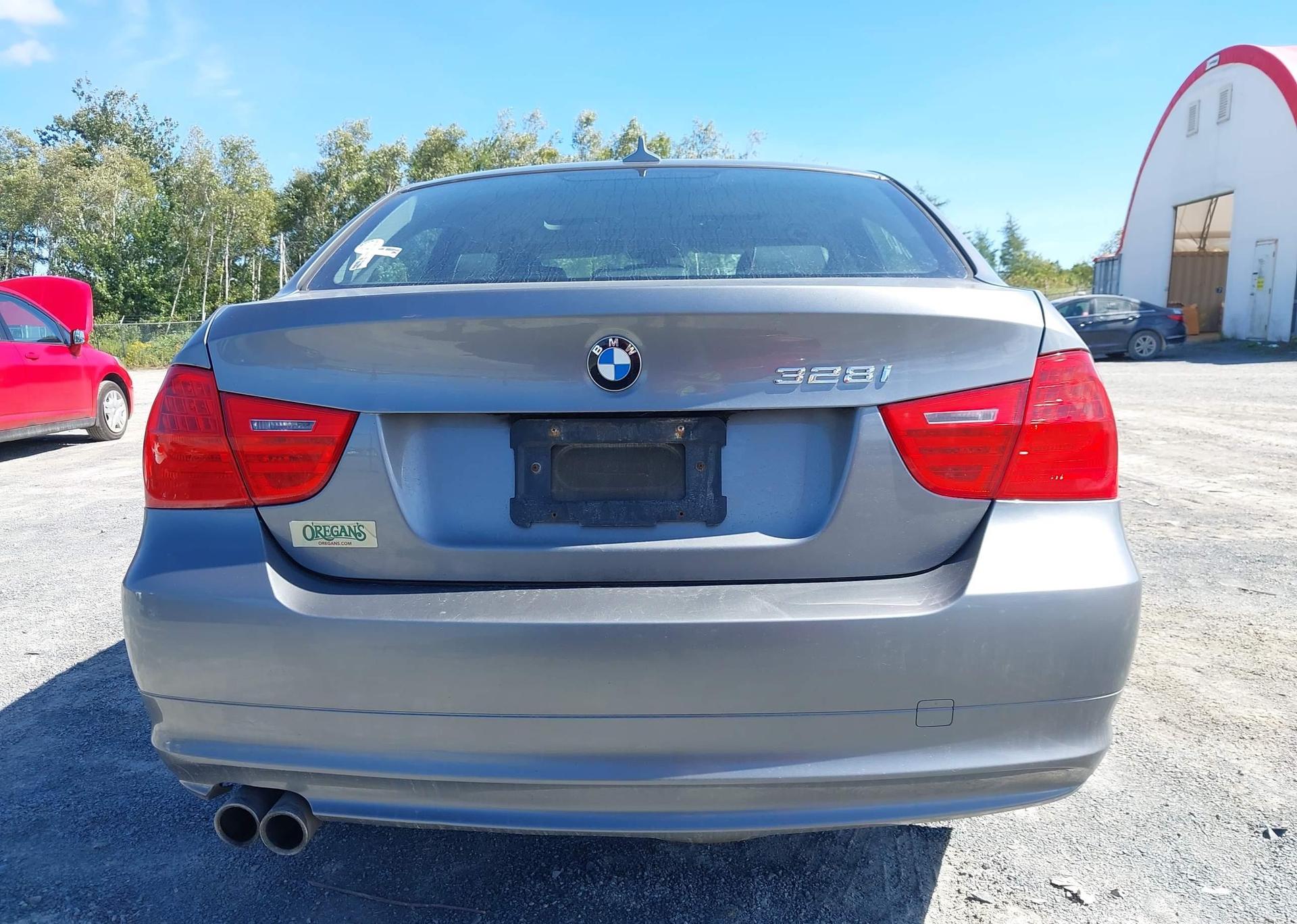 2011 BMW 328I XDRIVE
