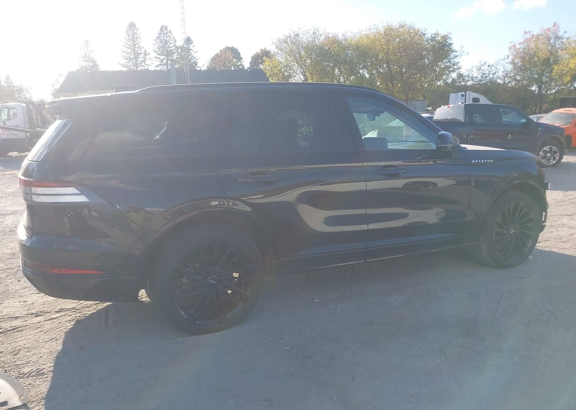 2025 LINCOLN AVIATOR