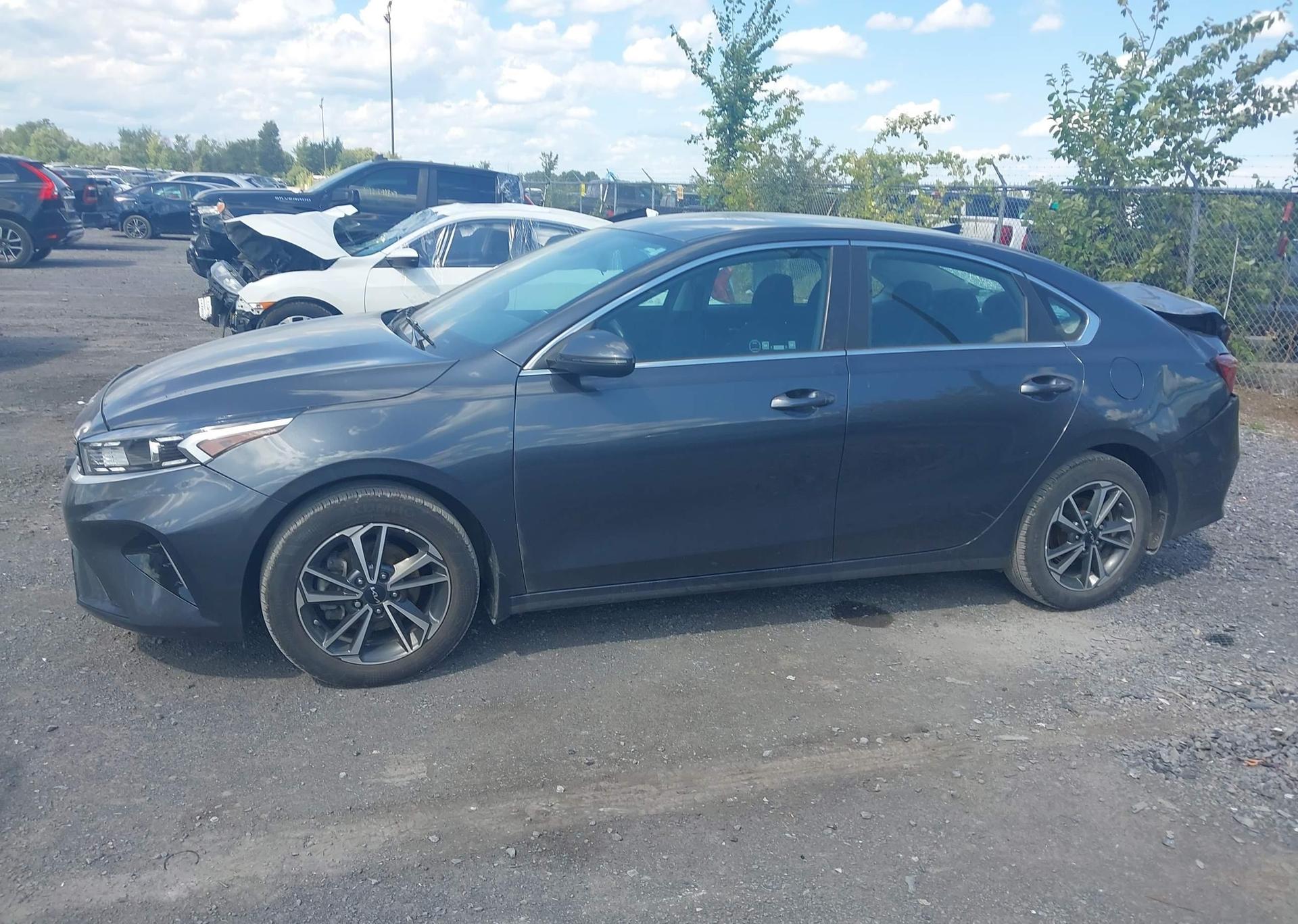 2023 KIA FORTE