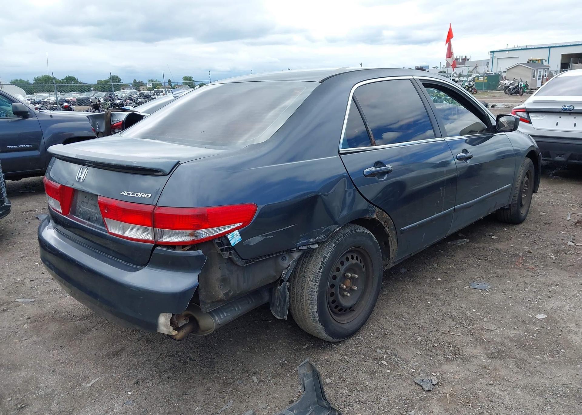 2003 HONDA ACCORD LX