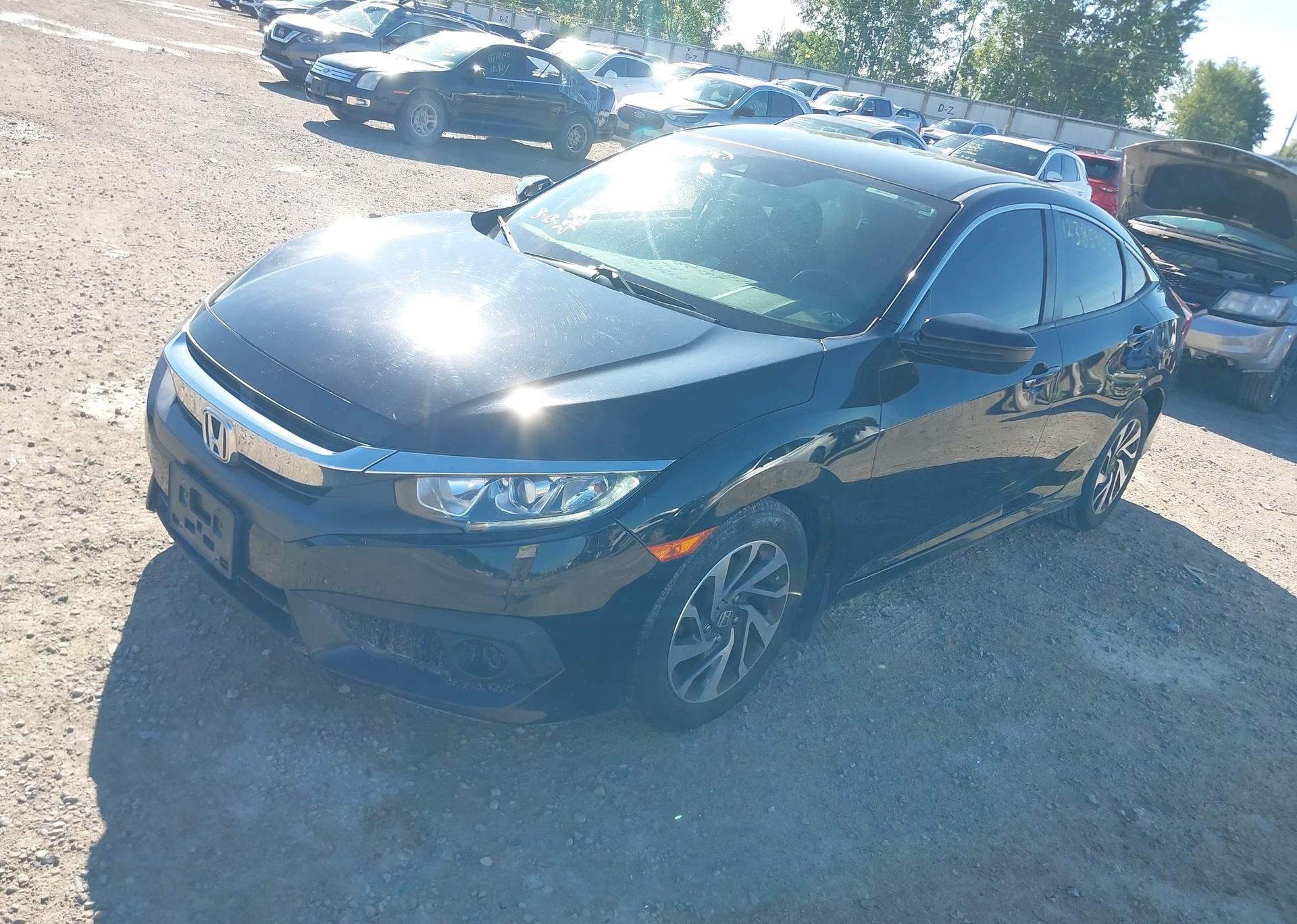 2018 HONDA CIVIC SE