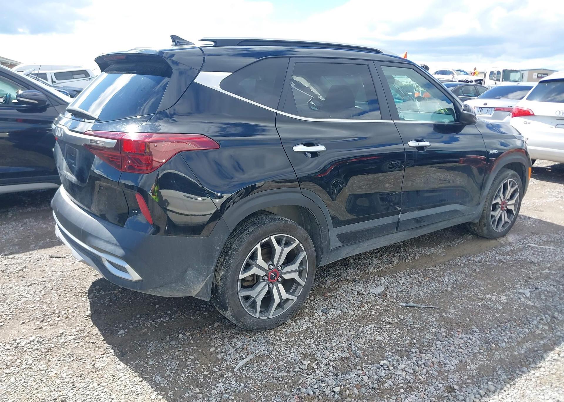 2023 KIA SELTOS