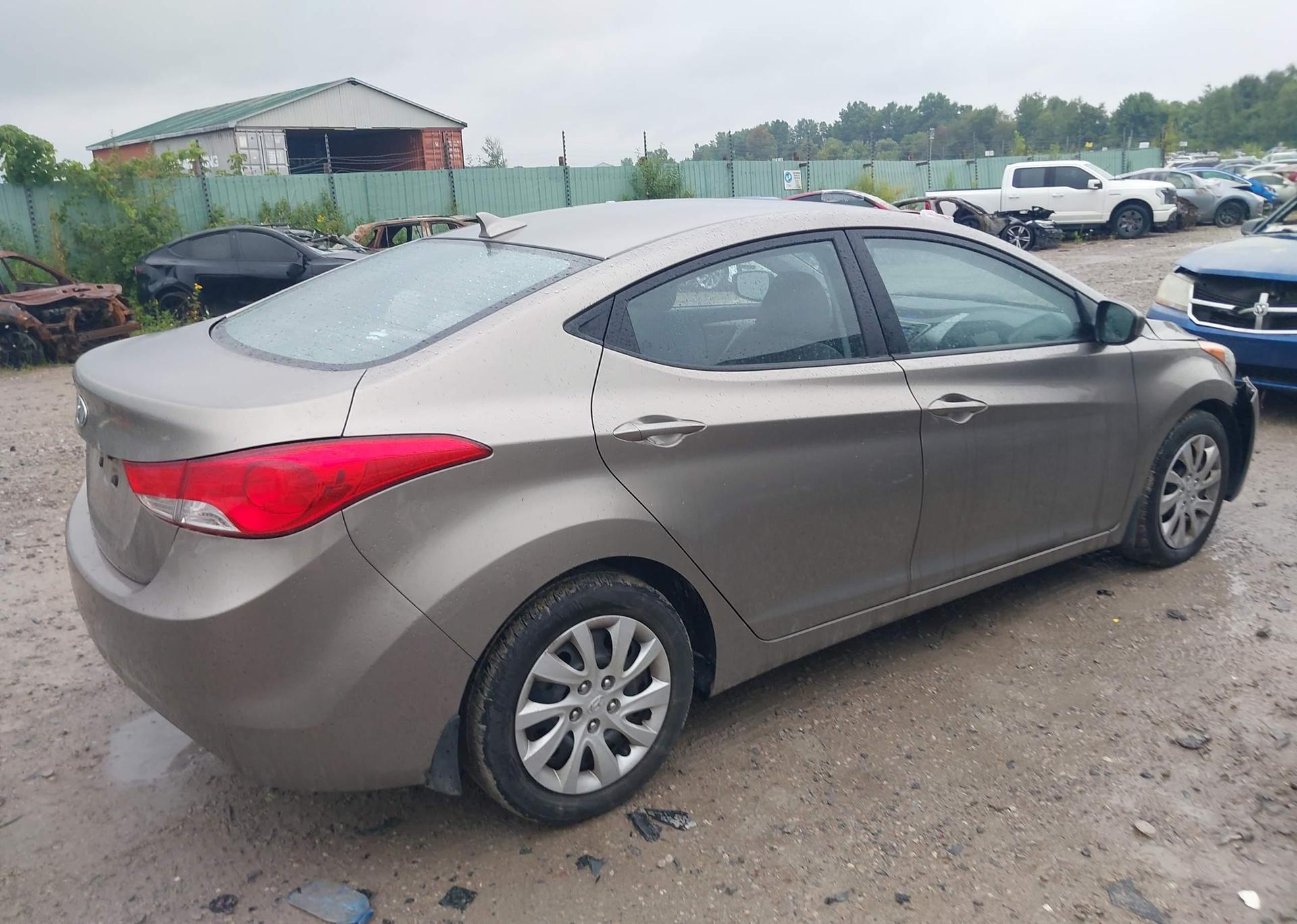 2013 HYUNDAI SANTA FE SPORT 2.4 BASE