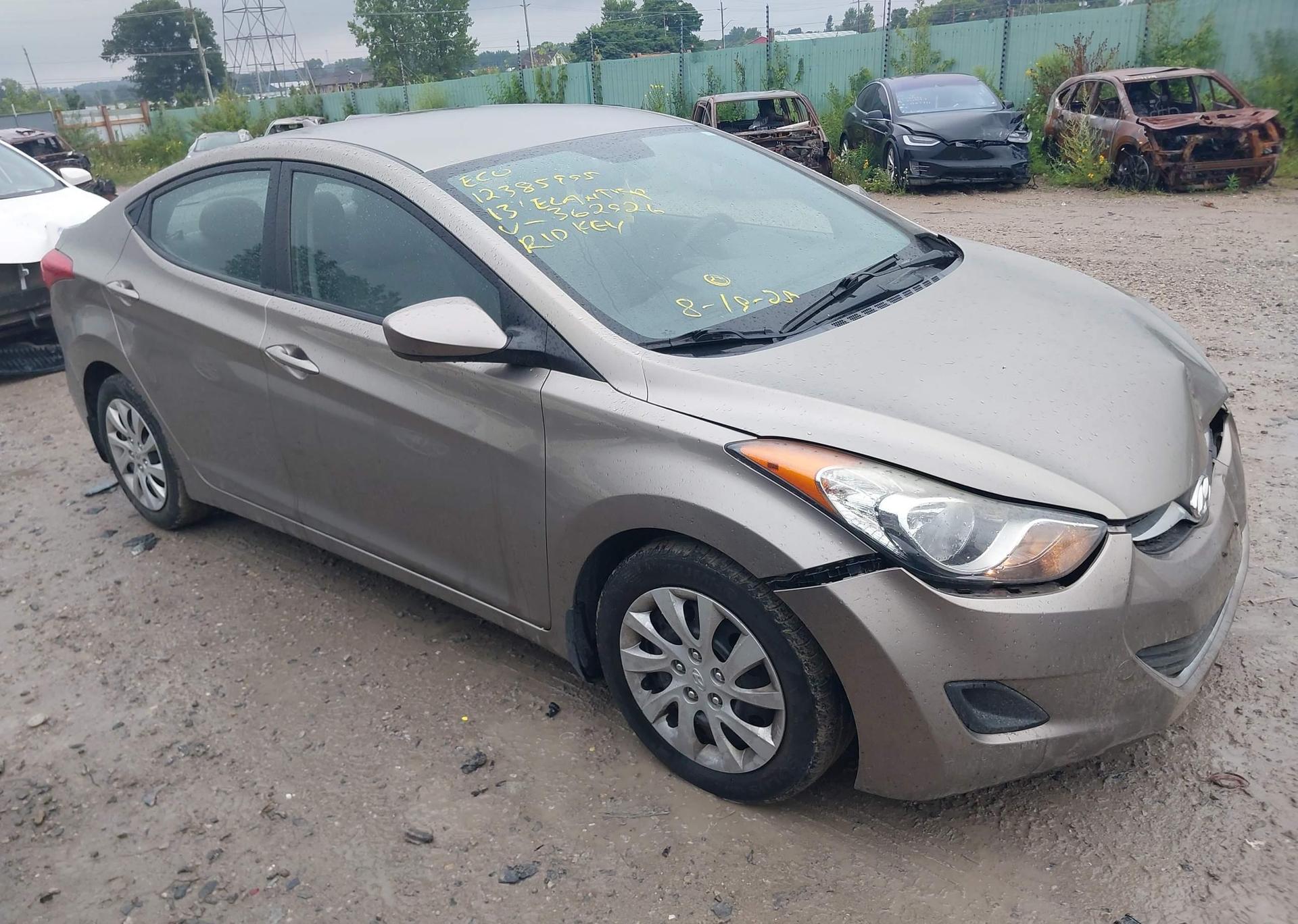 2013 HYUNDAI SANTA FE SPORT 2.4 BASE