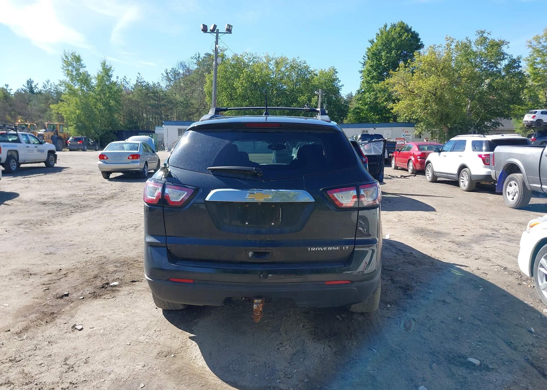2014 CHEVROLET TRAVERSE LT