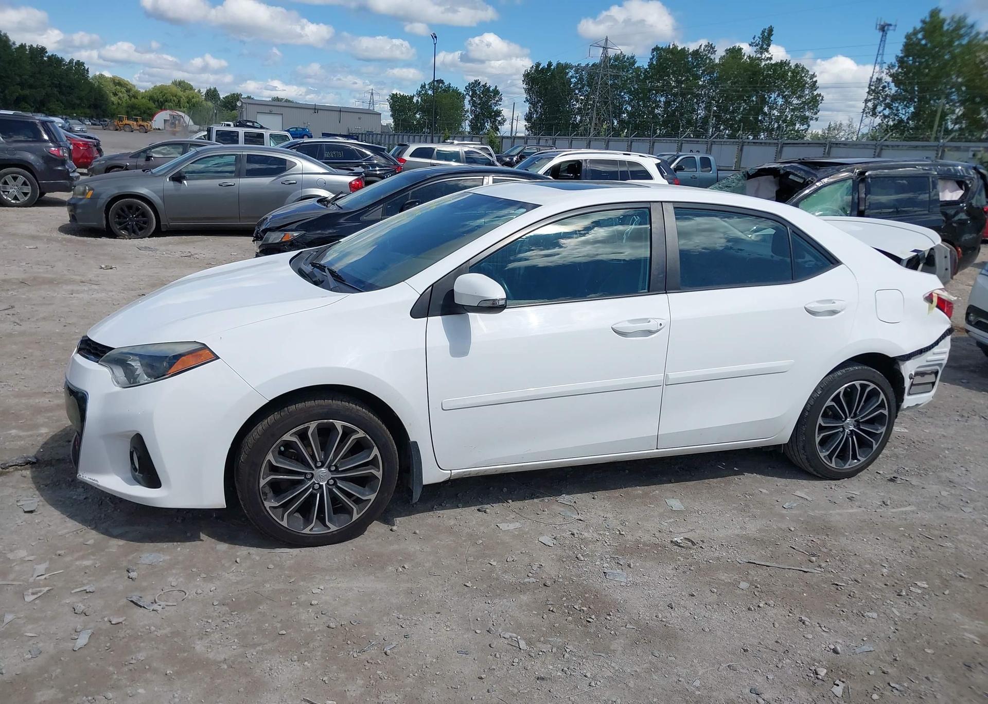 2014 TOYOTA COROLLA