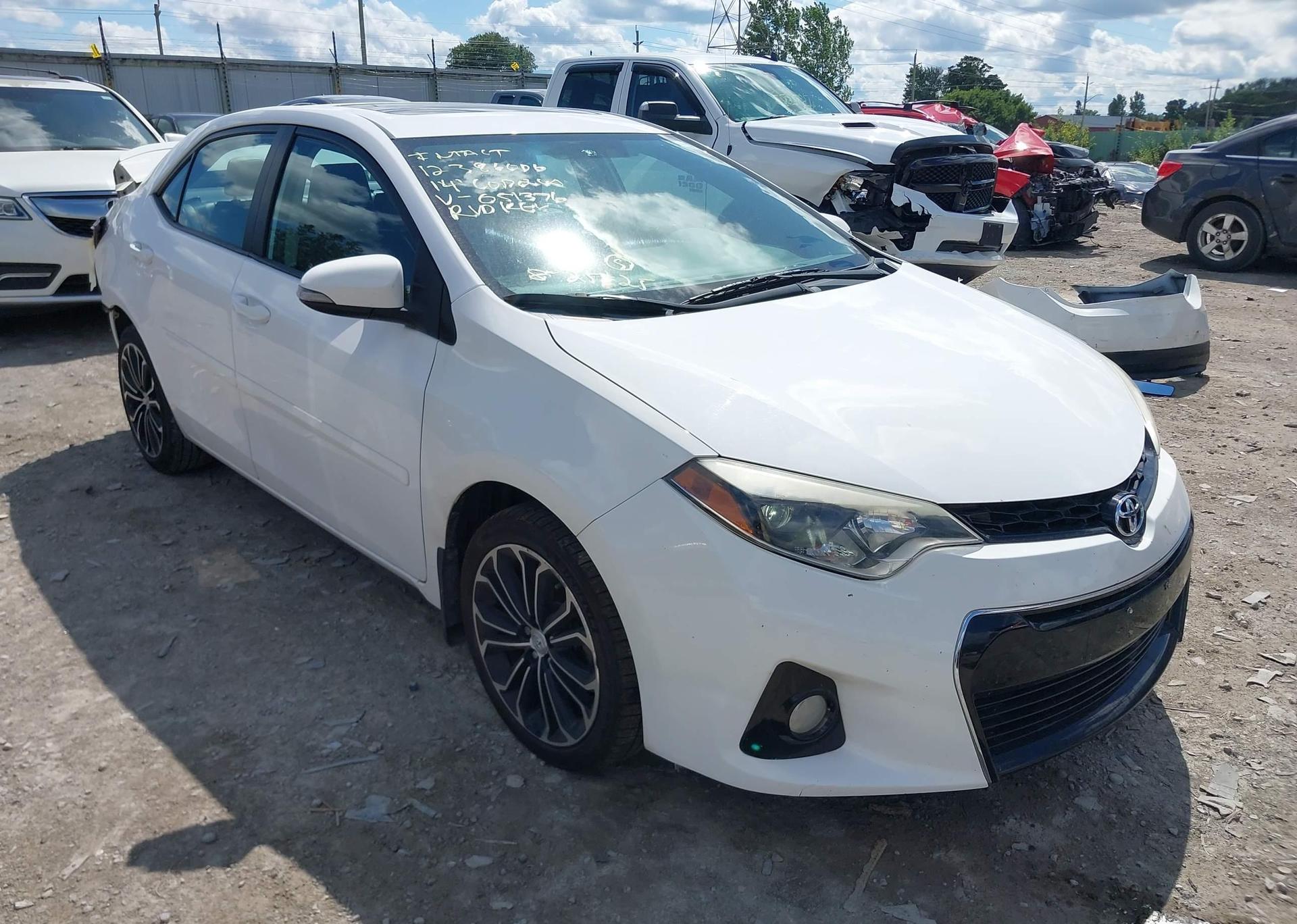 2014 TOYOTA COROLLA