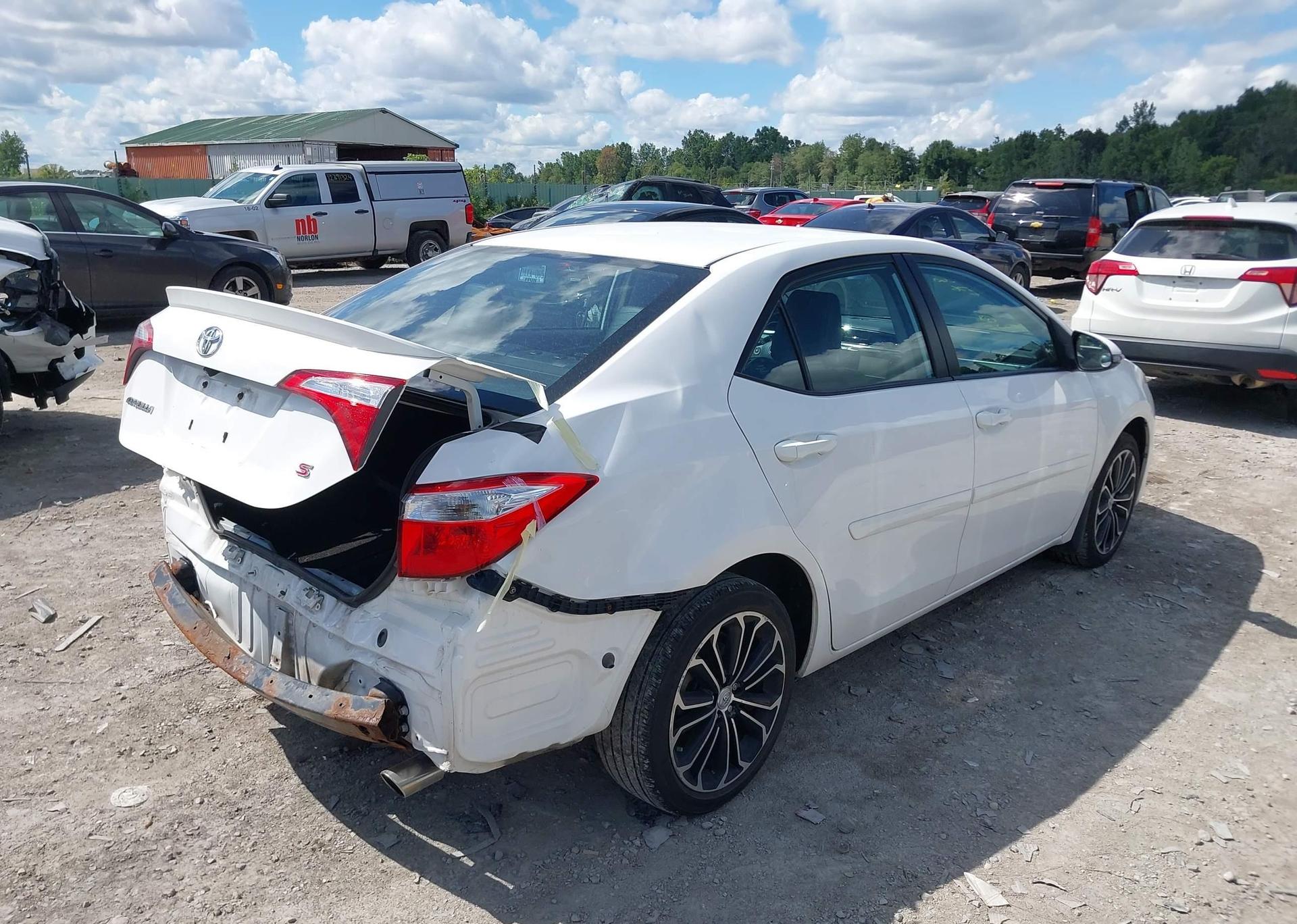 2014 TOYOTA COROLLA