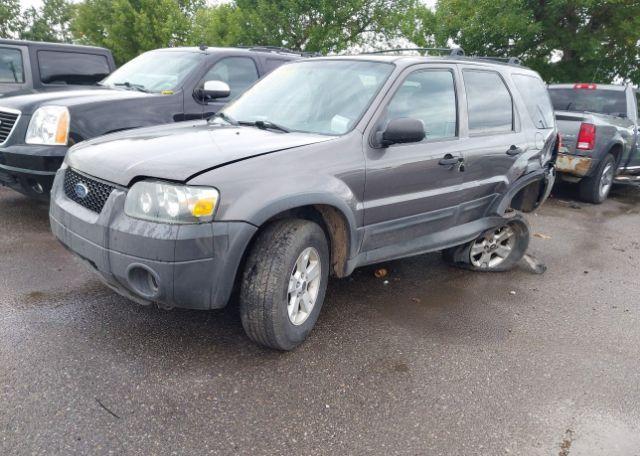 2005 FORD ESCAPE XLT
