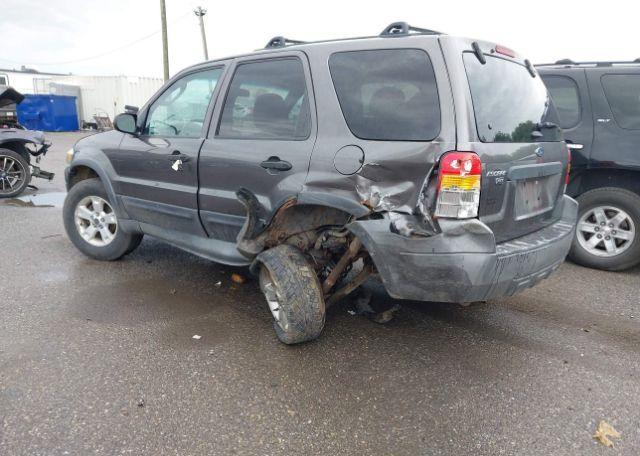 2005 FORD ESCAPE XLT