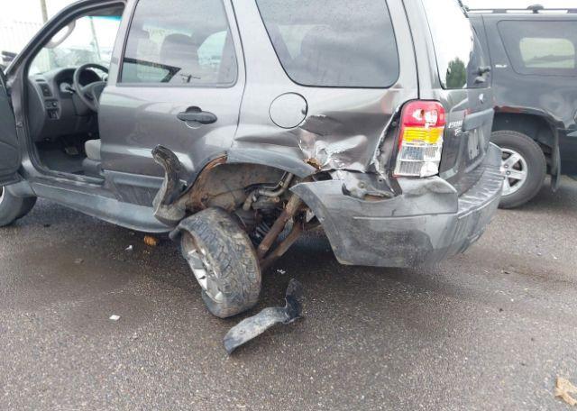 2005 FORD ESCAPE XLT