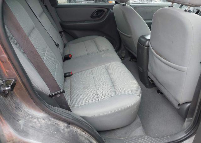 2005 FORD ESCAPE XLT